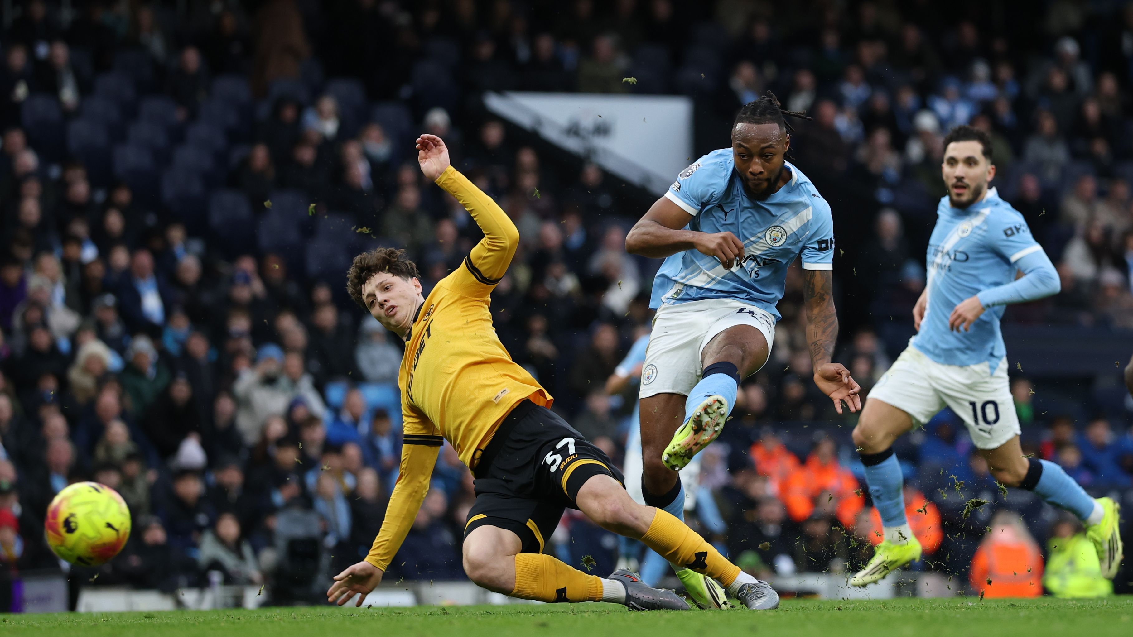 Manchester City v Wolverhampton Wanderers - Premier League