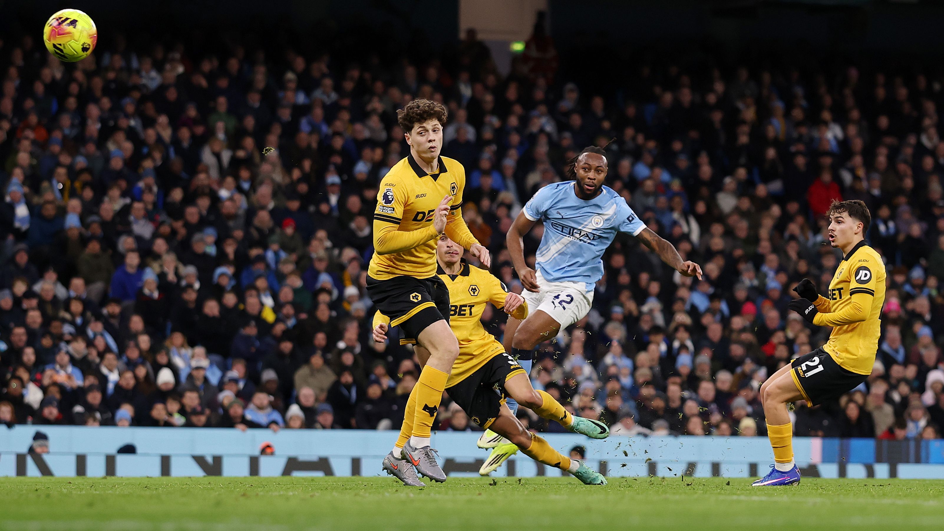 Manchester City v Wolverhampton Wanderers - Premier League