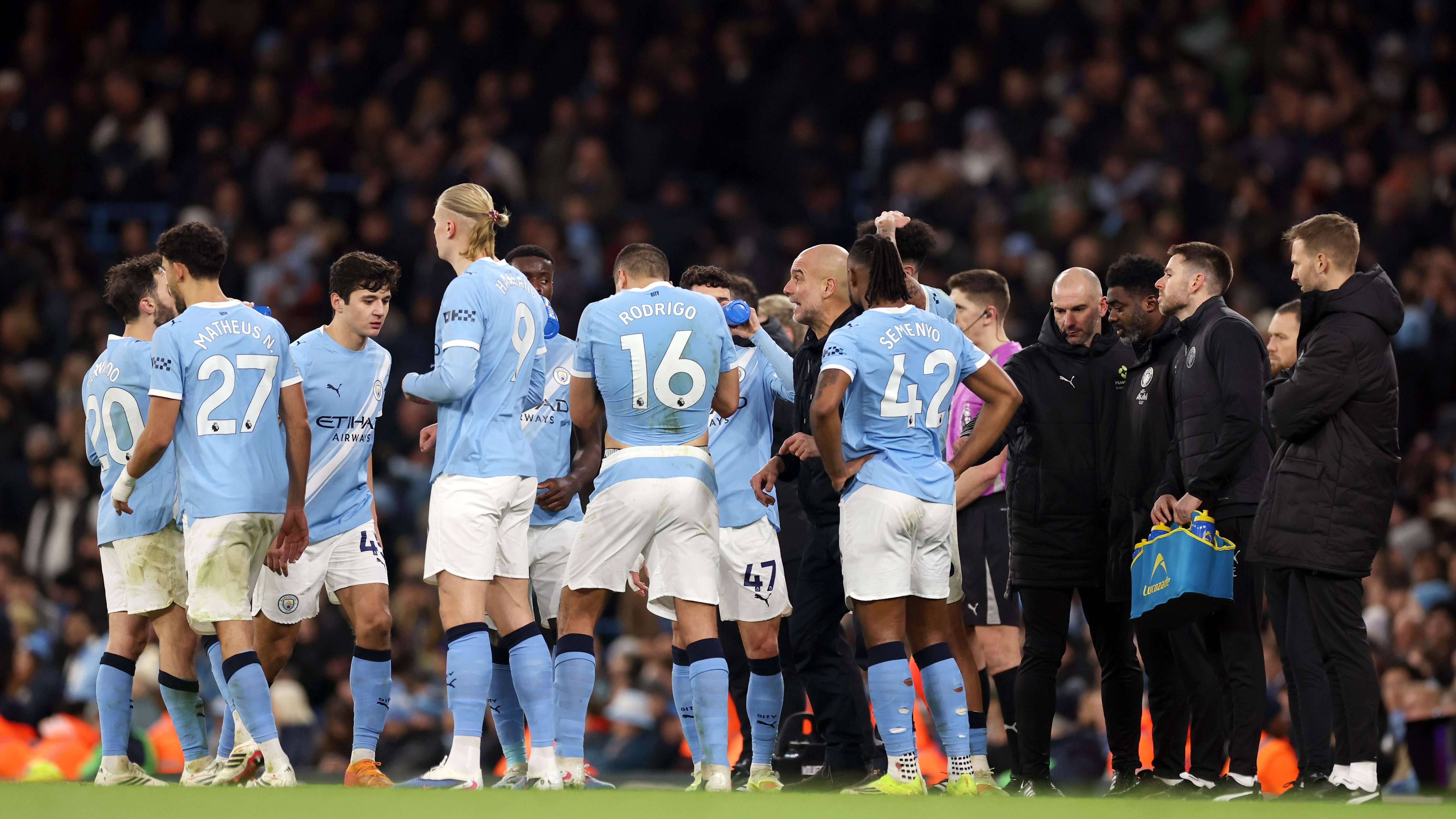 Manchester City v Wolverhampton Wanderers - Premier League