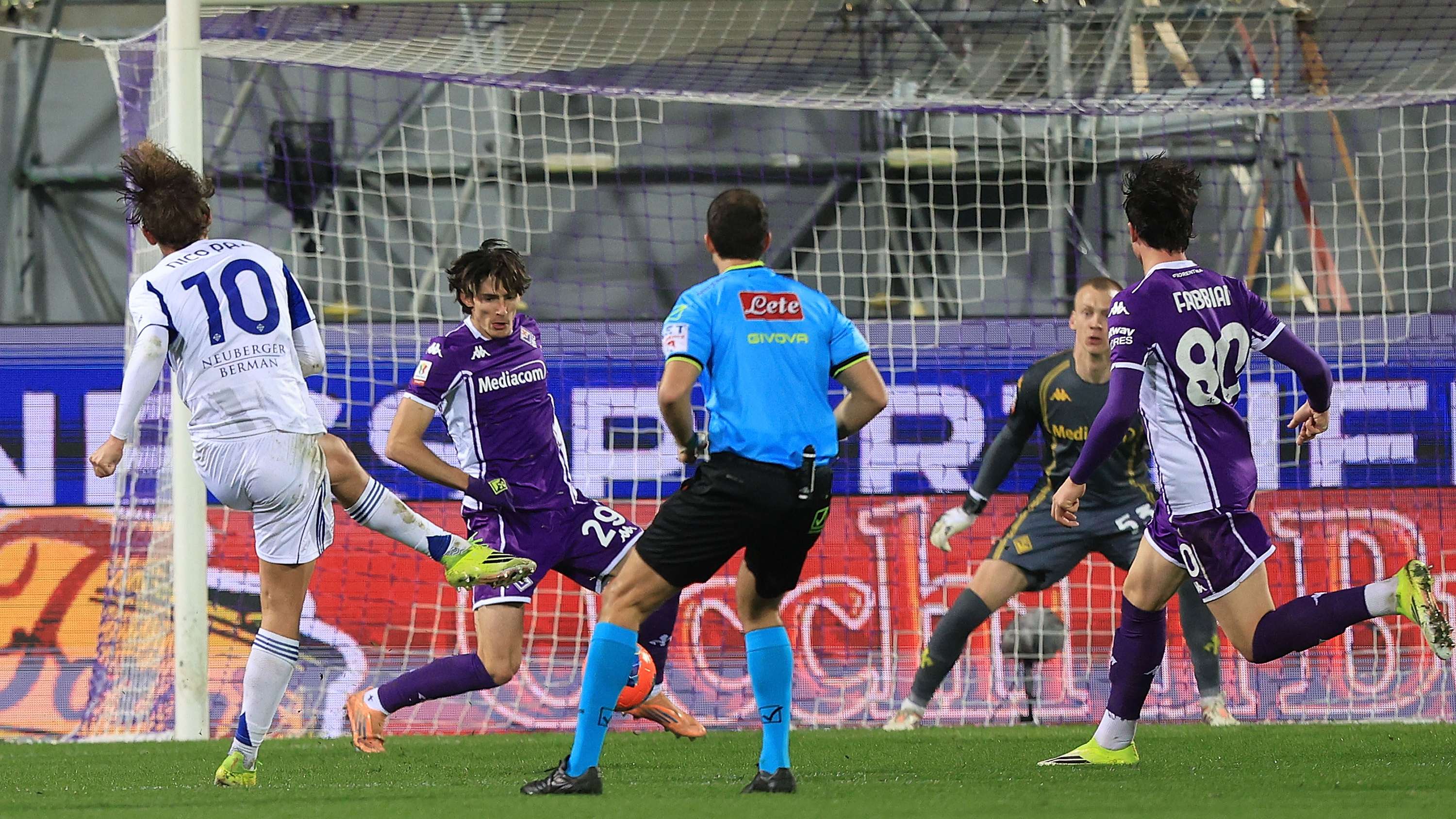 ACF Fiorentina v Como 1907 - Coppa Italia