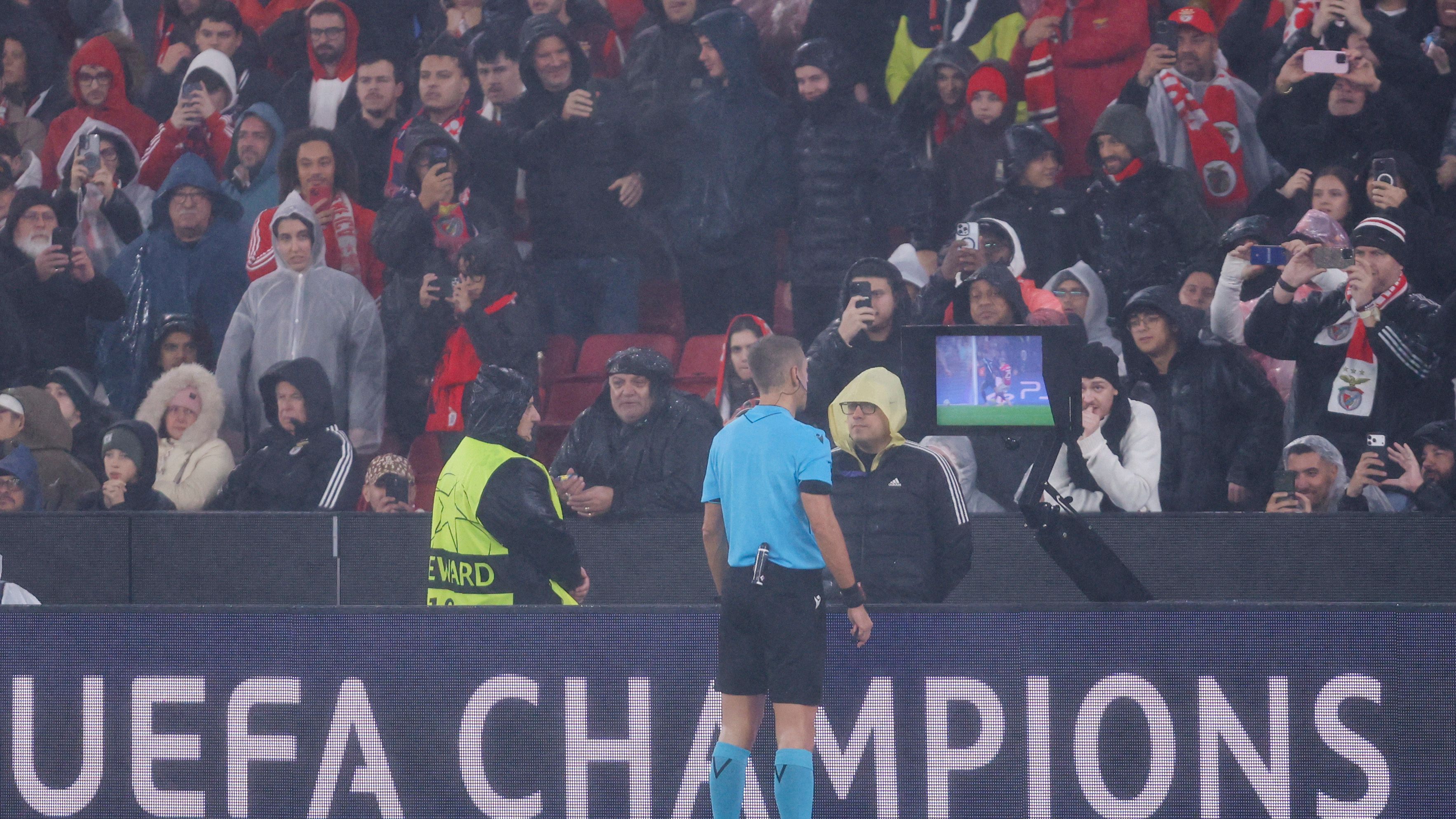 FBL-EUR-C1-BENFICA-REAL MADRID