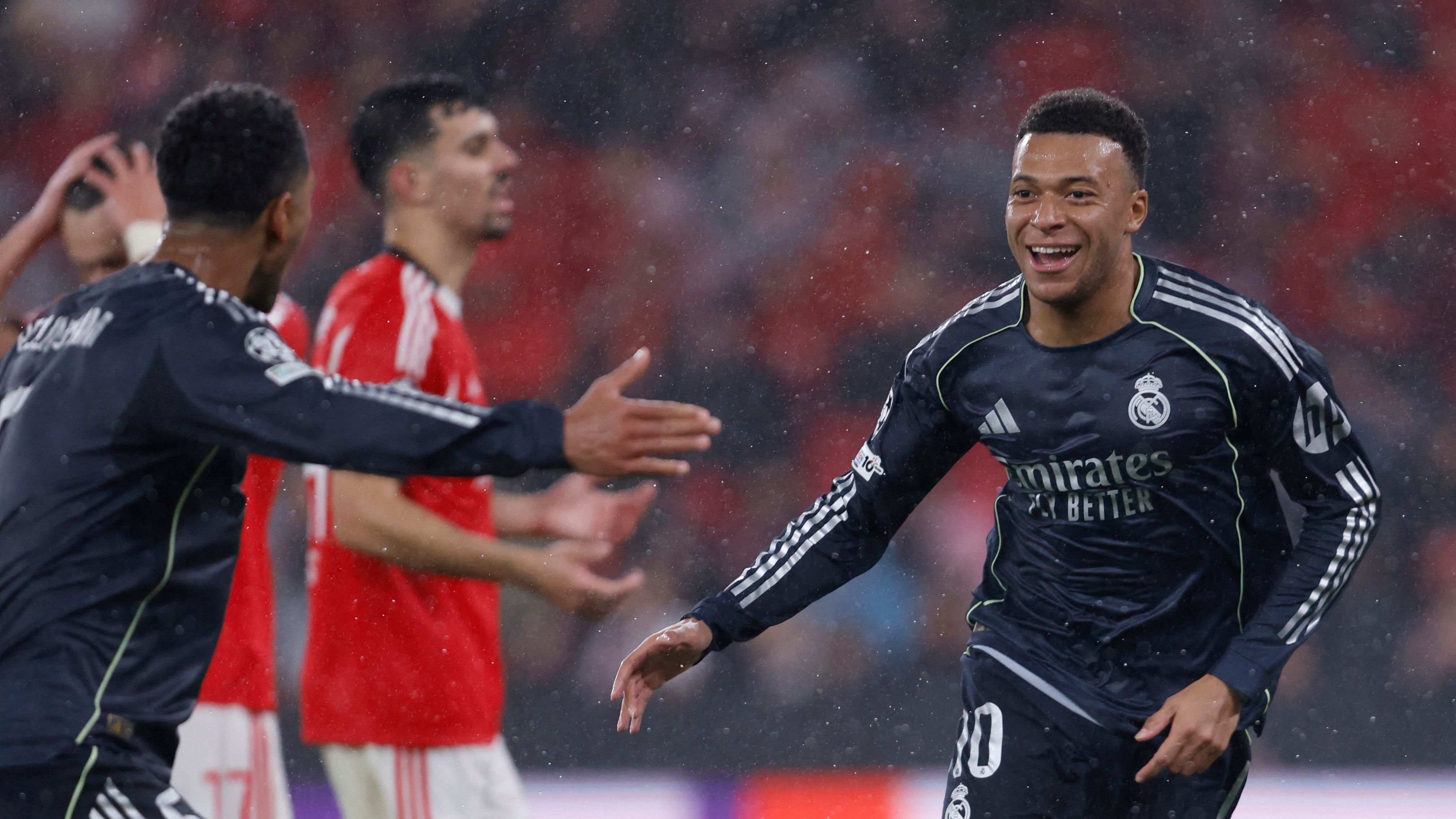 FBL-EUR-C1-BENFICA-REAL MADRID