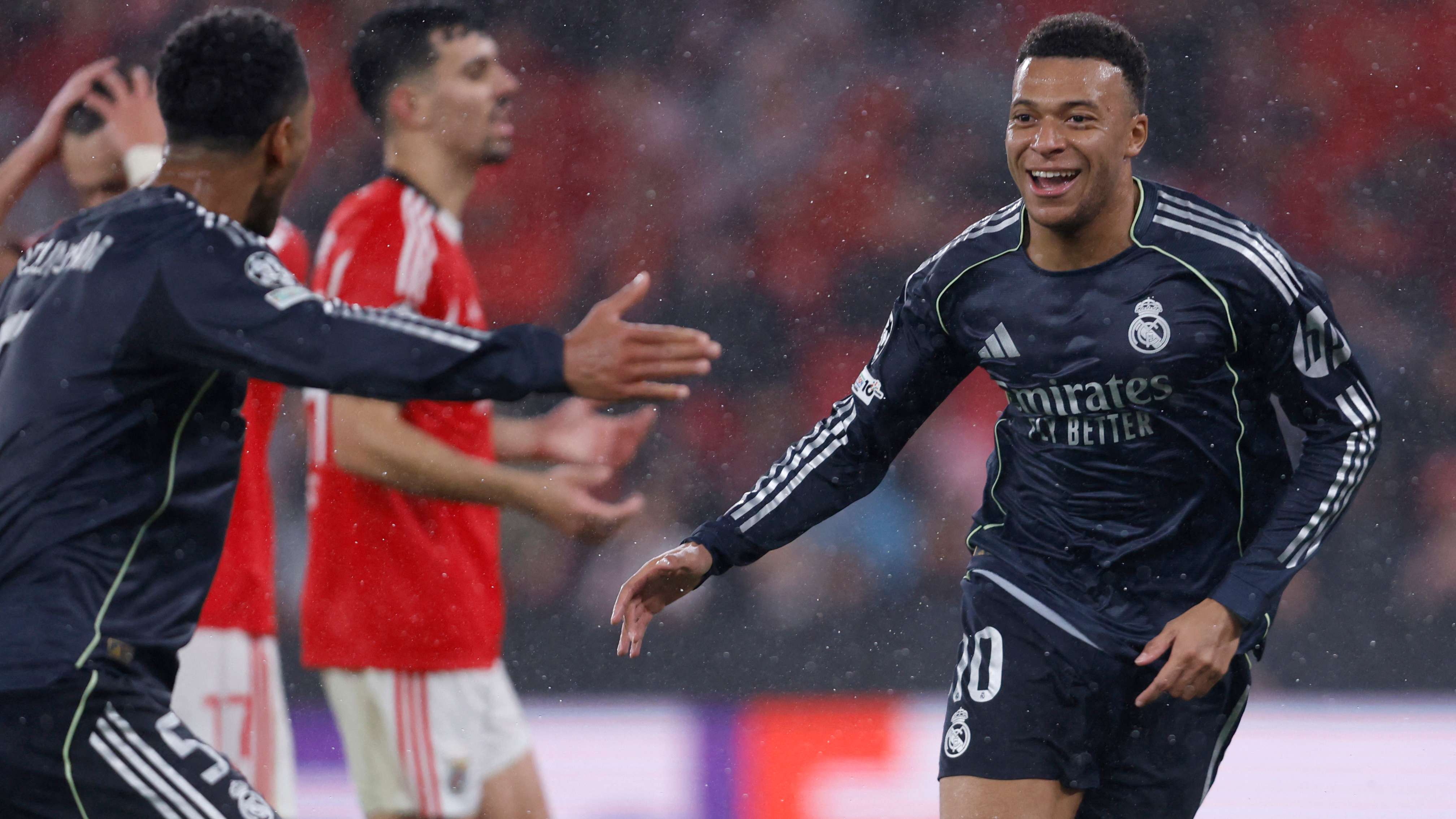 FBL-EUR-C1-BENFICA-REAL MADRID