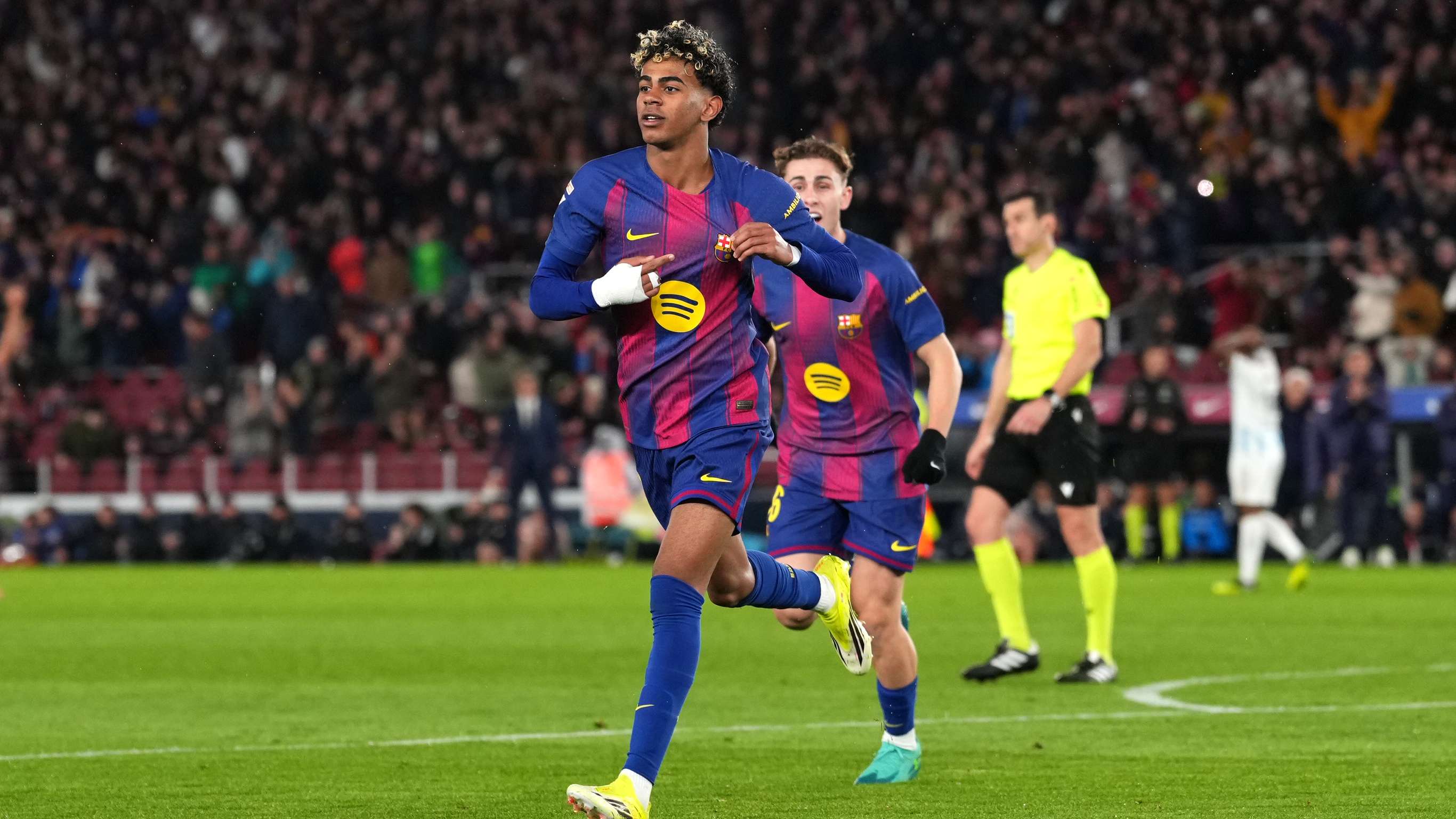 FC Barcelona v Real Oviedo - LaLiga EA Sports