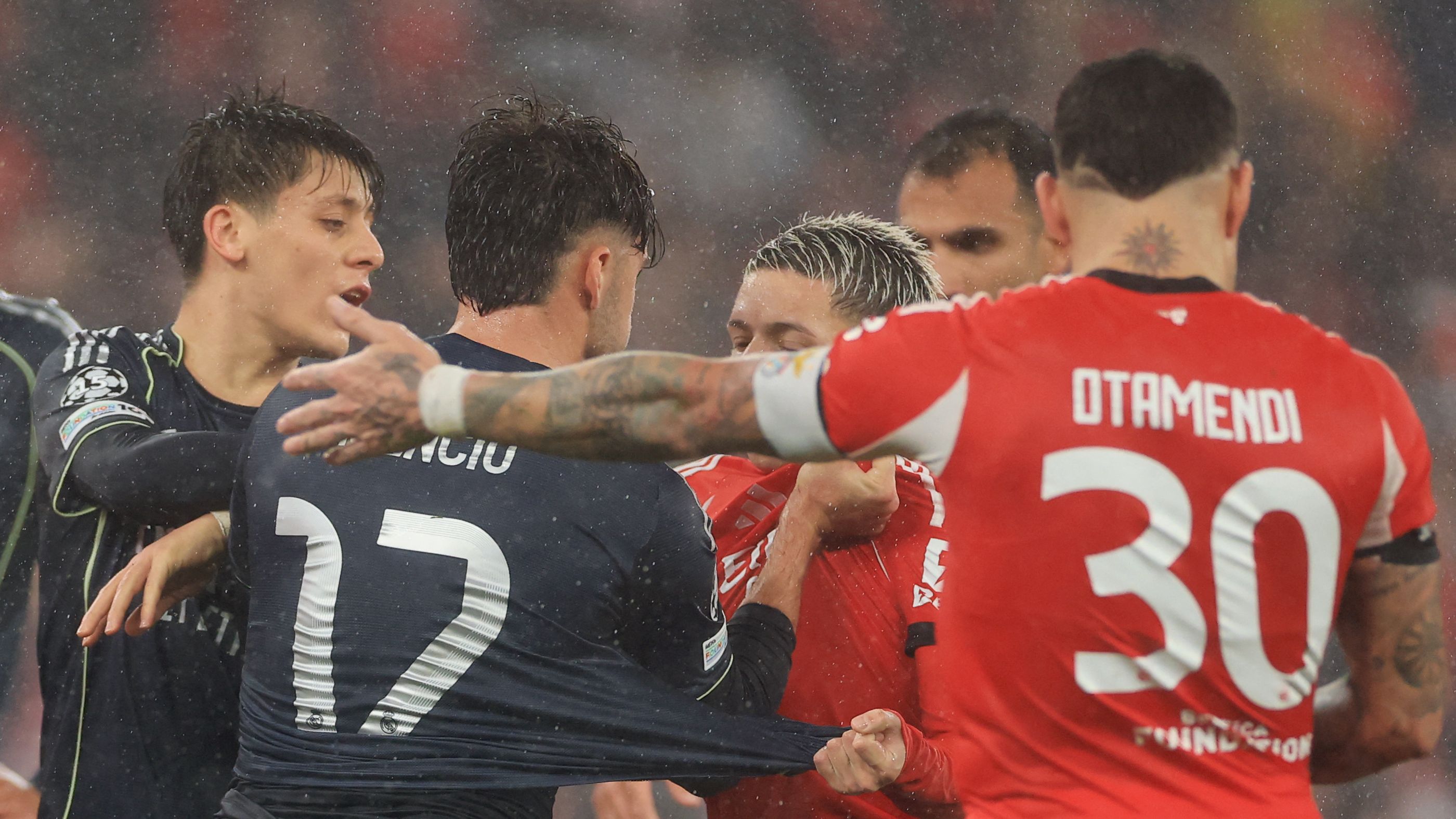 FBL-EUR-C1-BENFICA-REAL MADRID