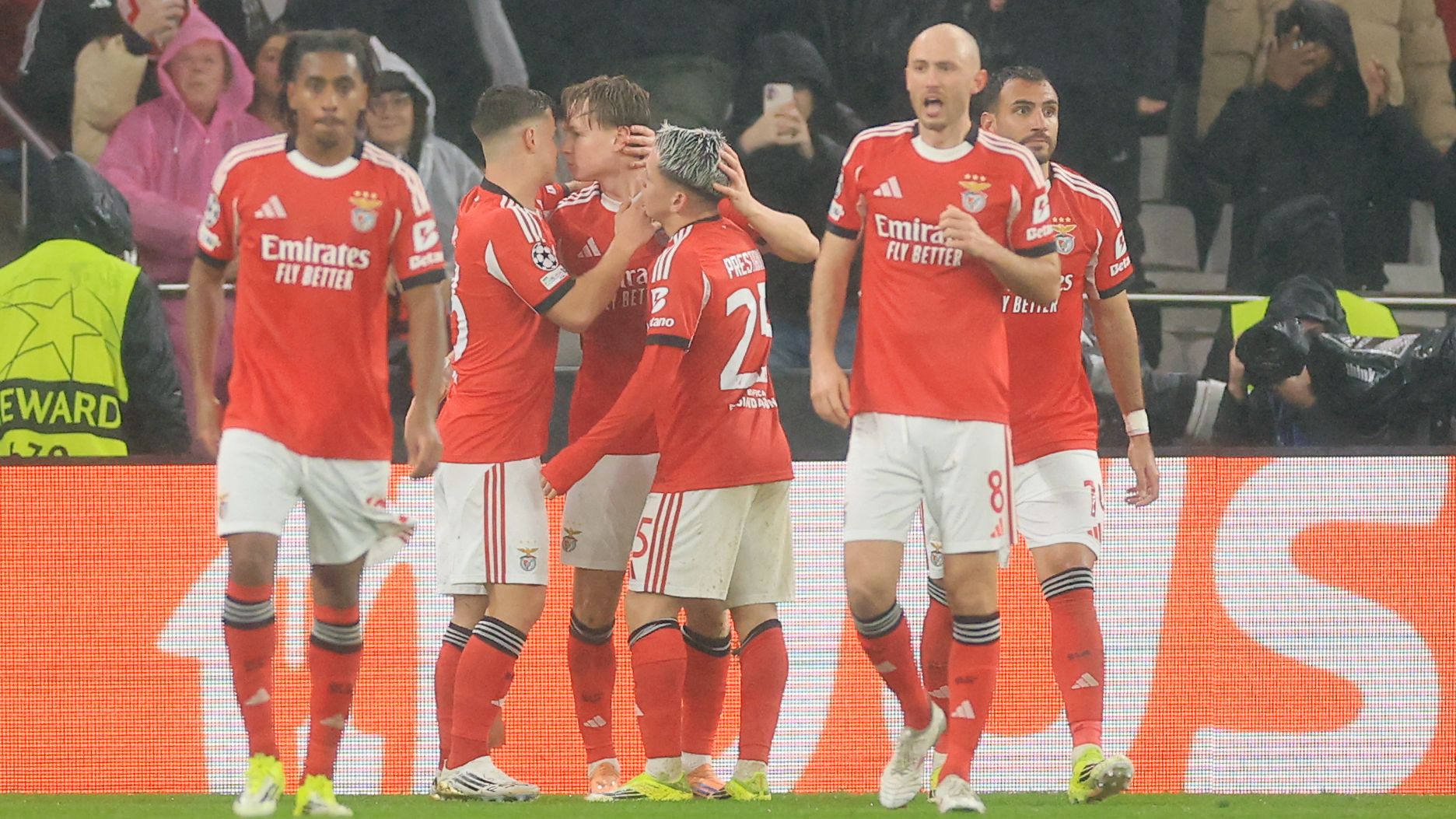 FBL-EUR-C1-BENFICA-REAL MADRID