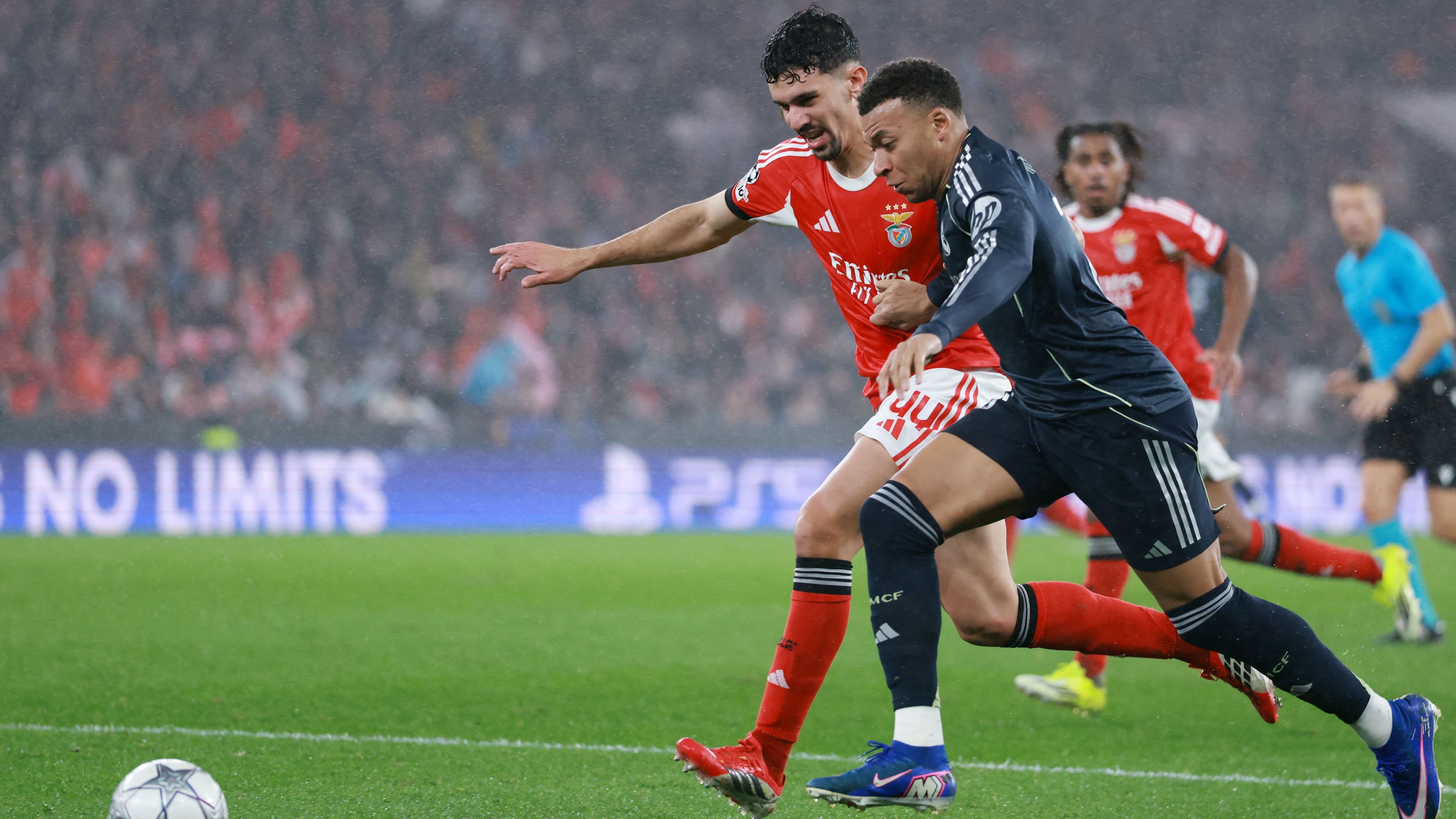 FBL-EUR-C1-BENFICA-REAL MADRID