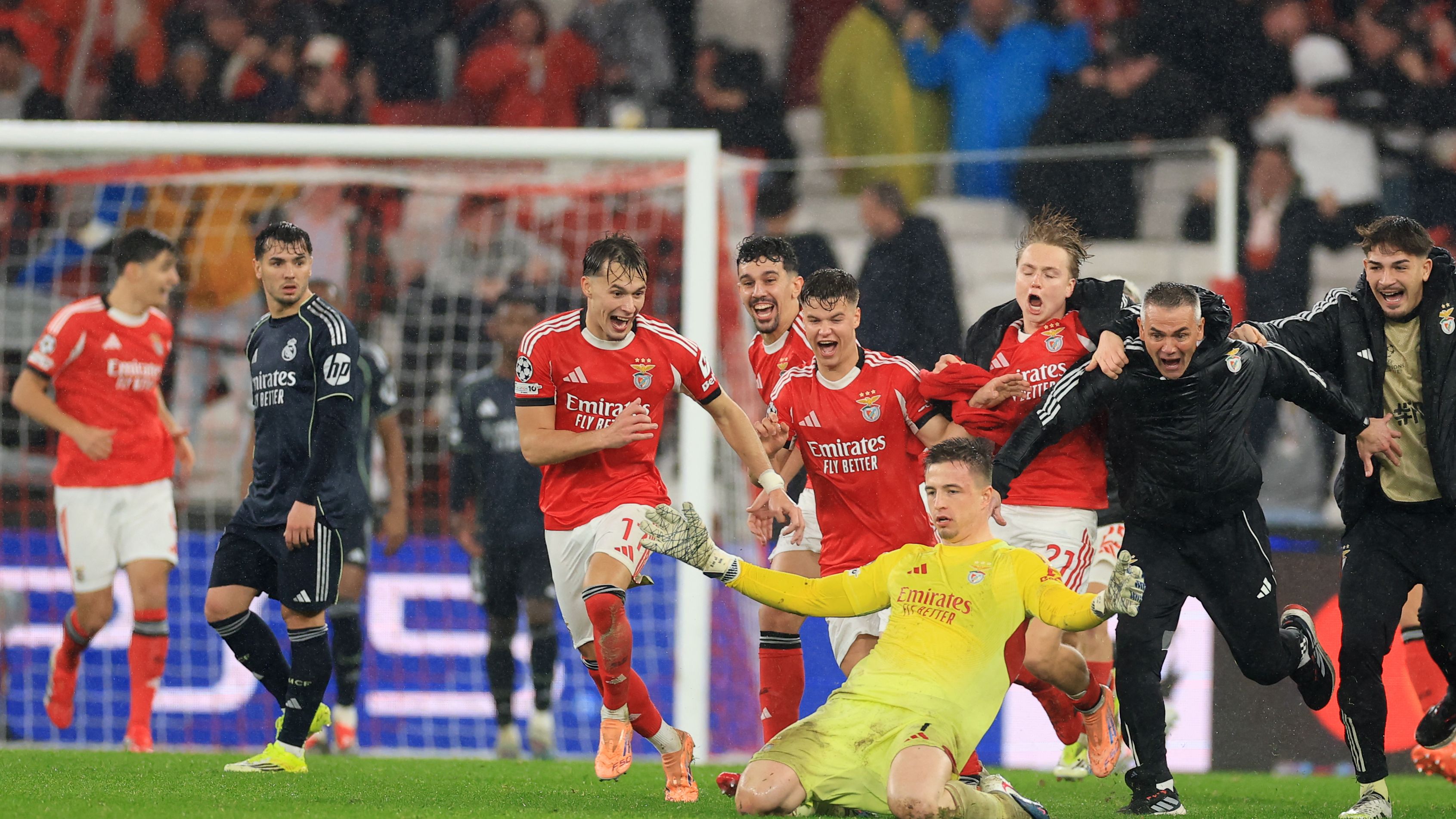 FBL-EUR-C1-BENFICA-REAL MADRID