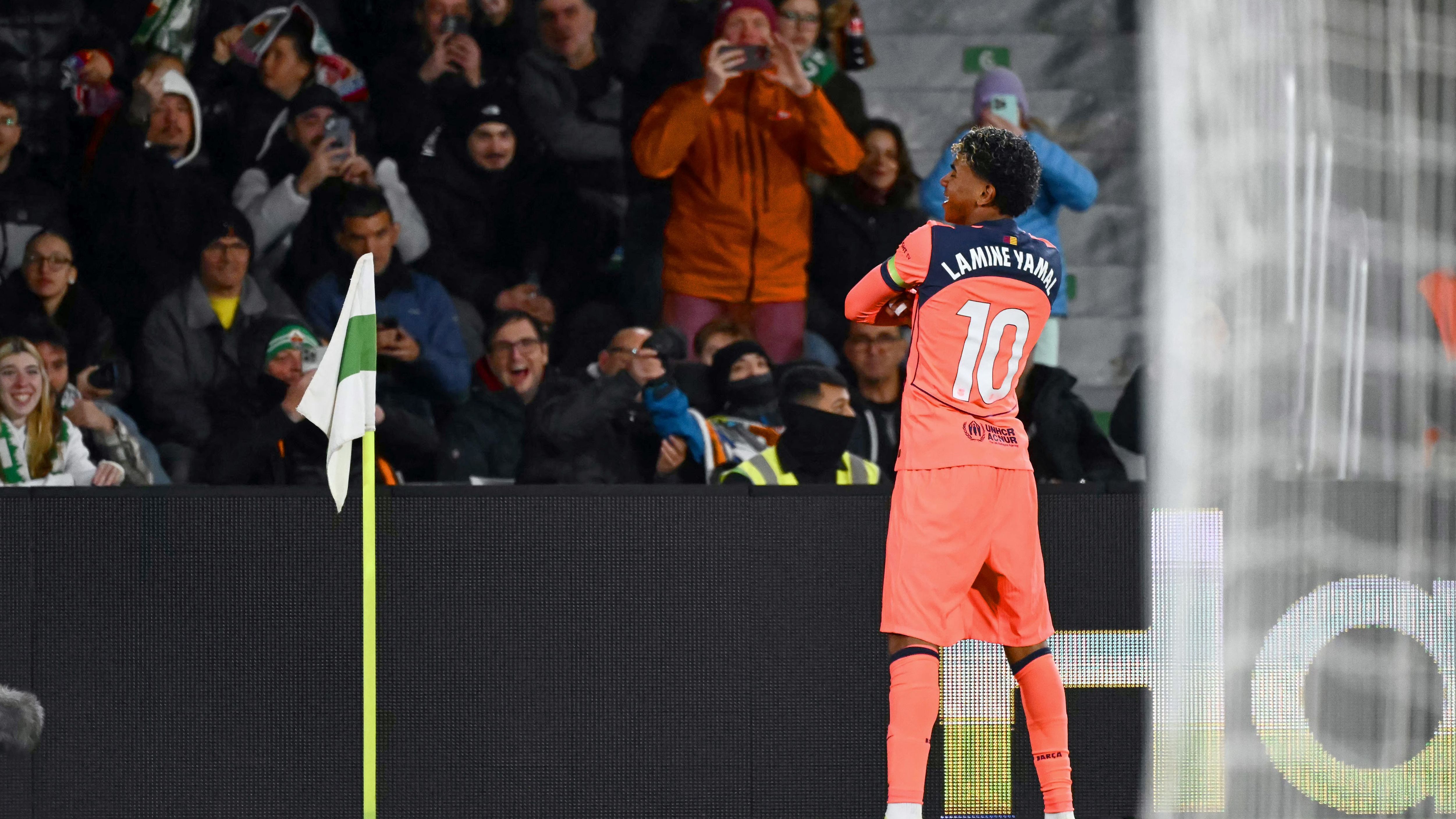 FBL-ESP-LIGA-ELCHE-BARCELONA