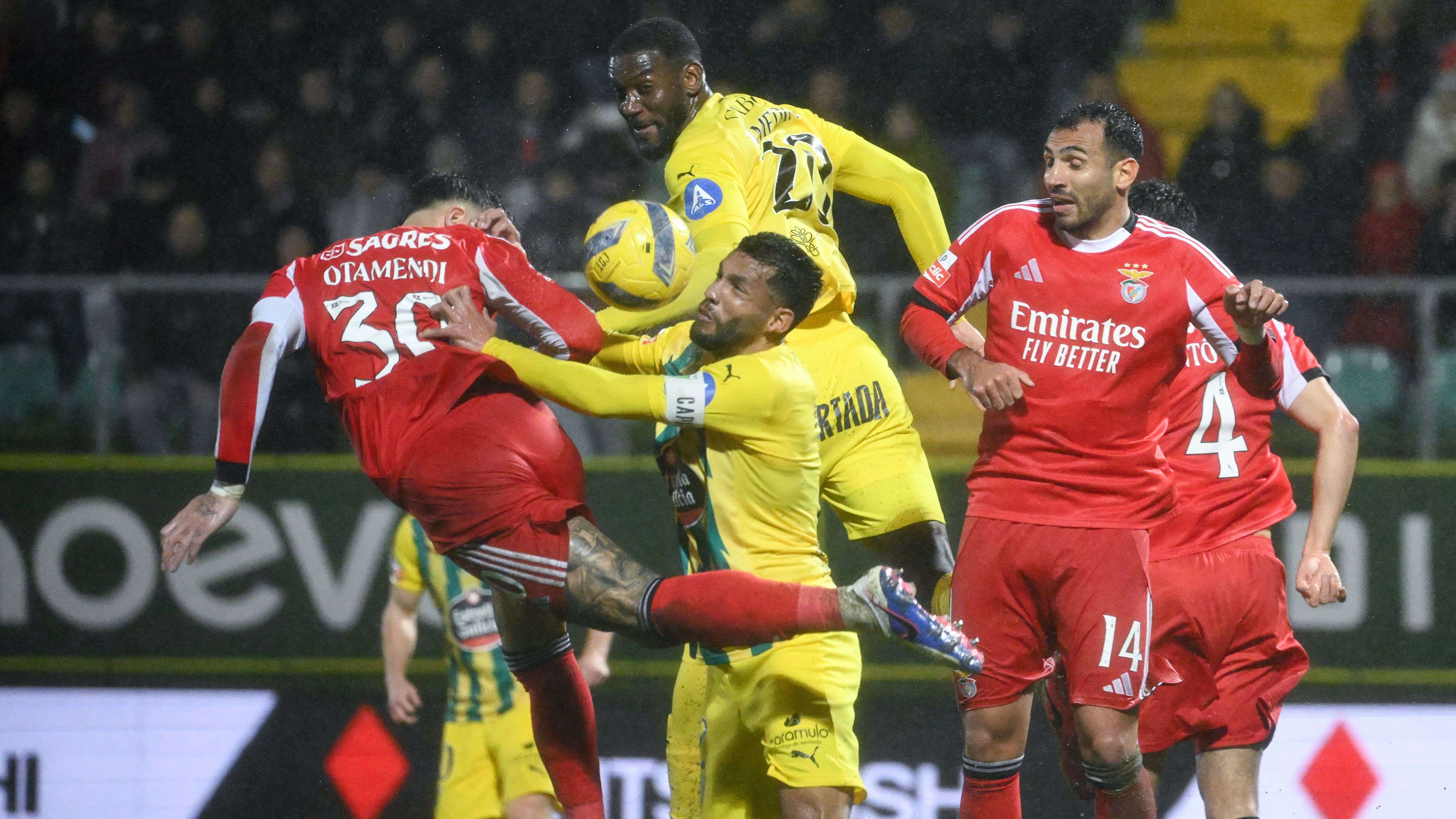 FBL-POR-LIGA-TONDELA-BENFICA