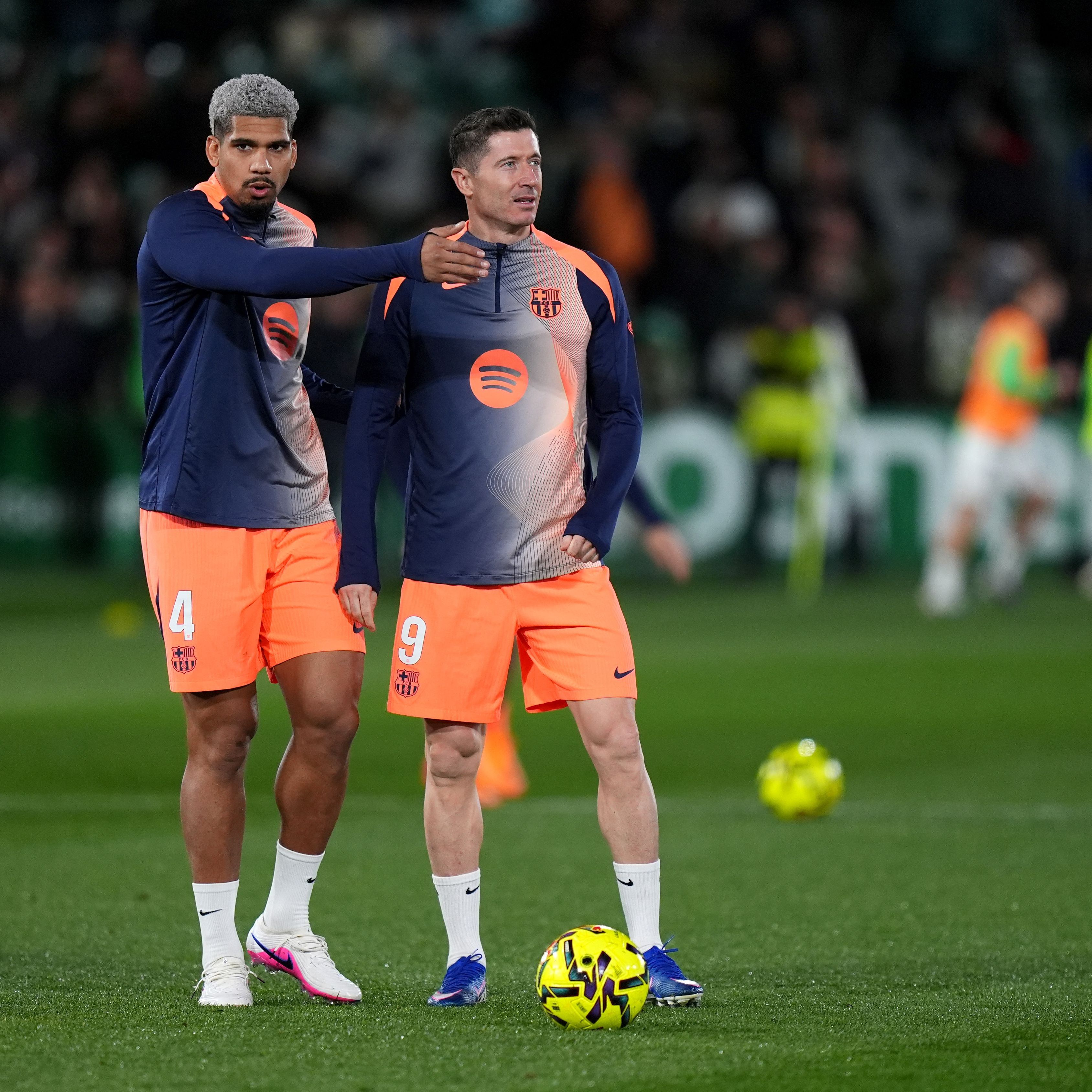 Elche CF v FC Barcelona - LaLiga EA Sports