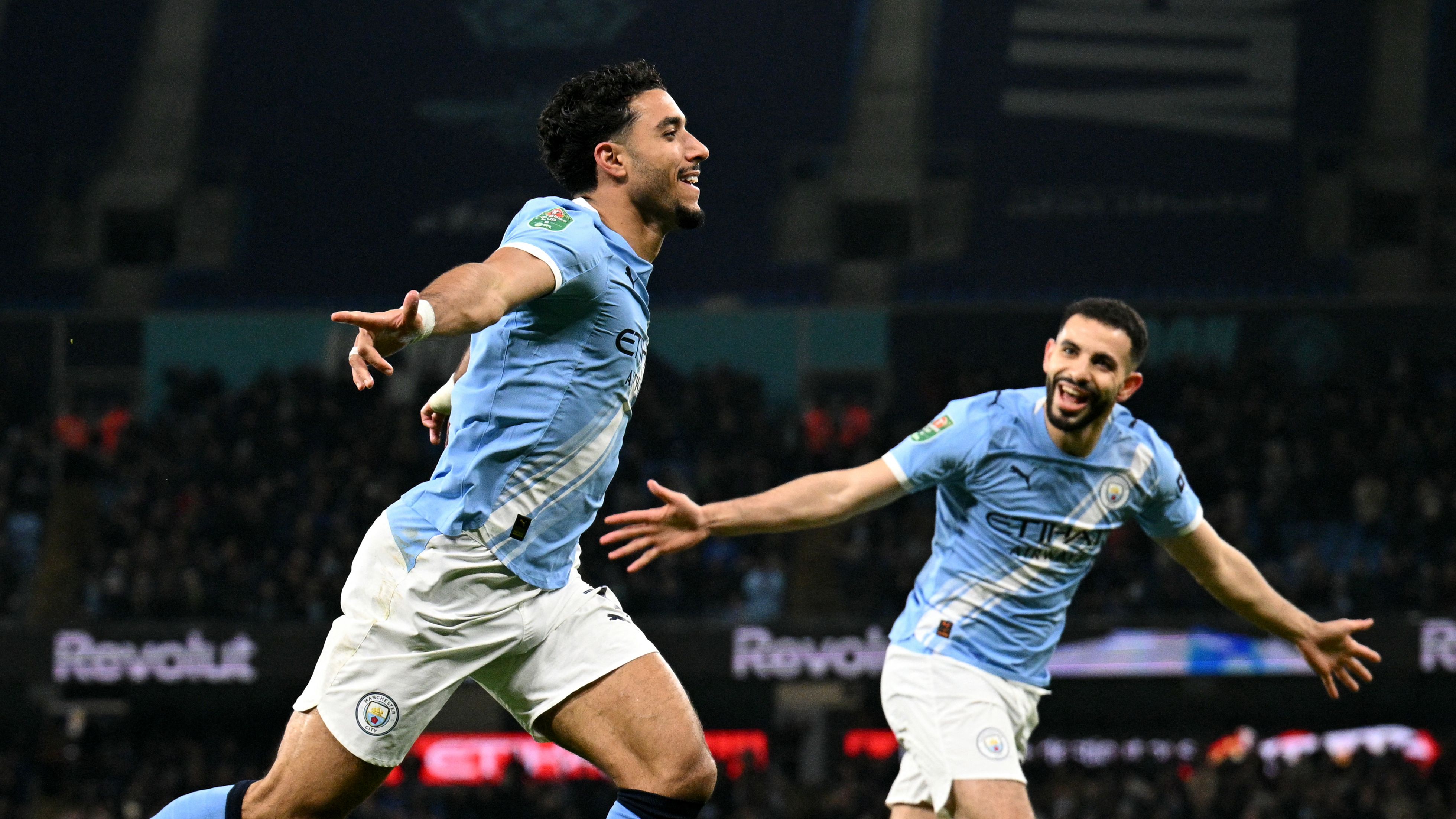 TOPSHOT-FBL-ENG-LCUP-MAN CITY-NEWCASTLE