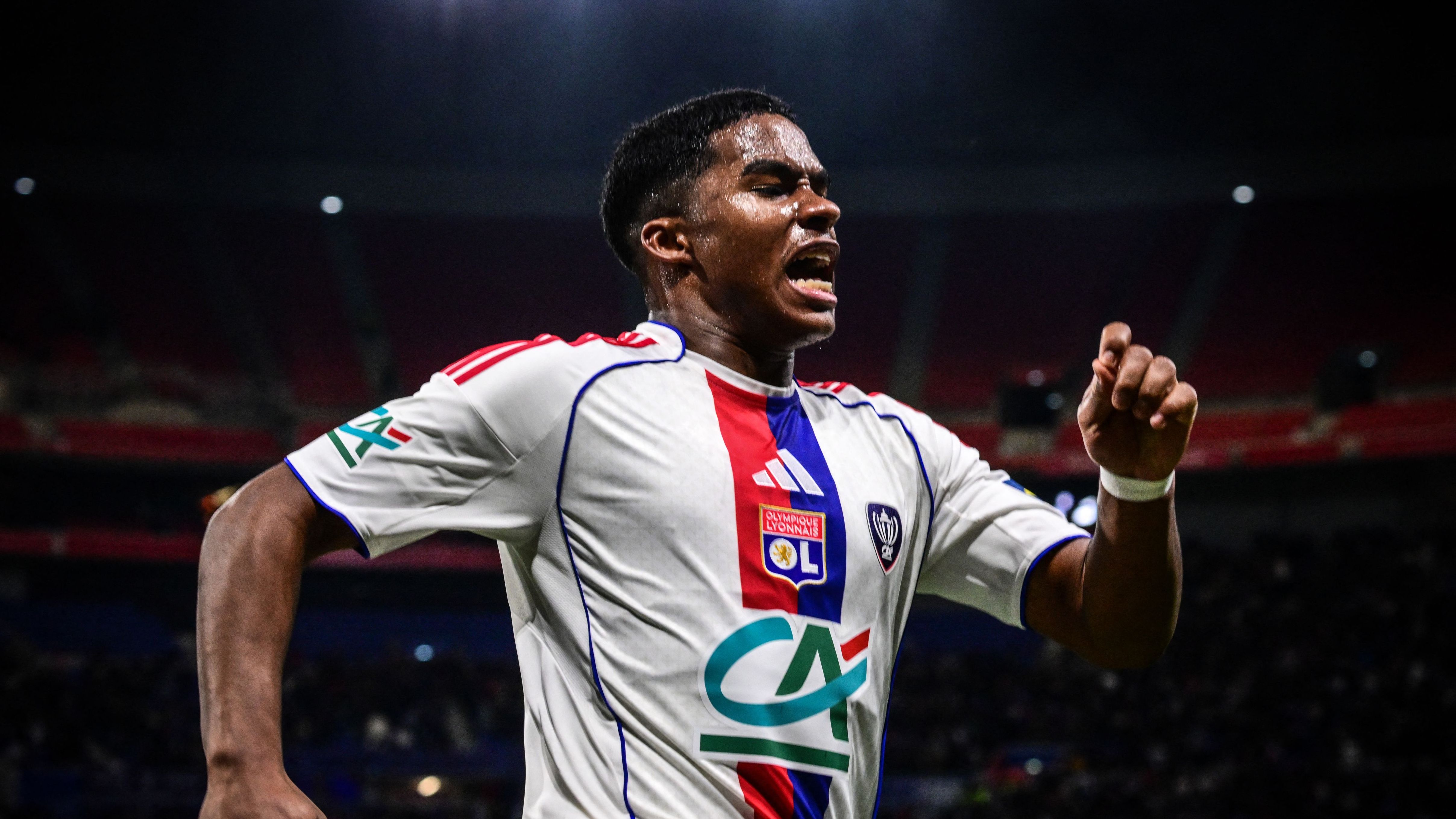 FBL-FRA-CUP-LYON-LAVAL