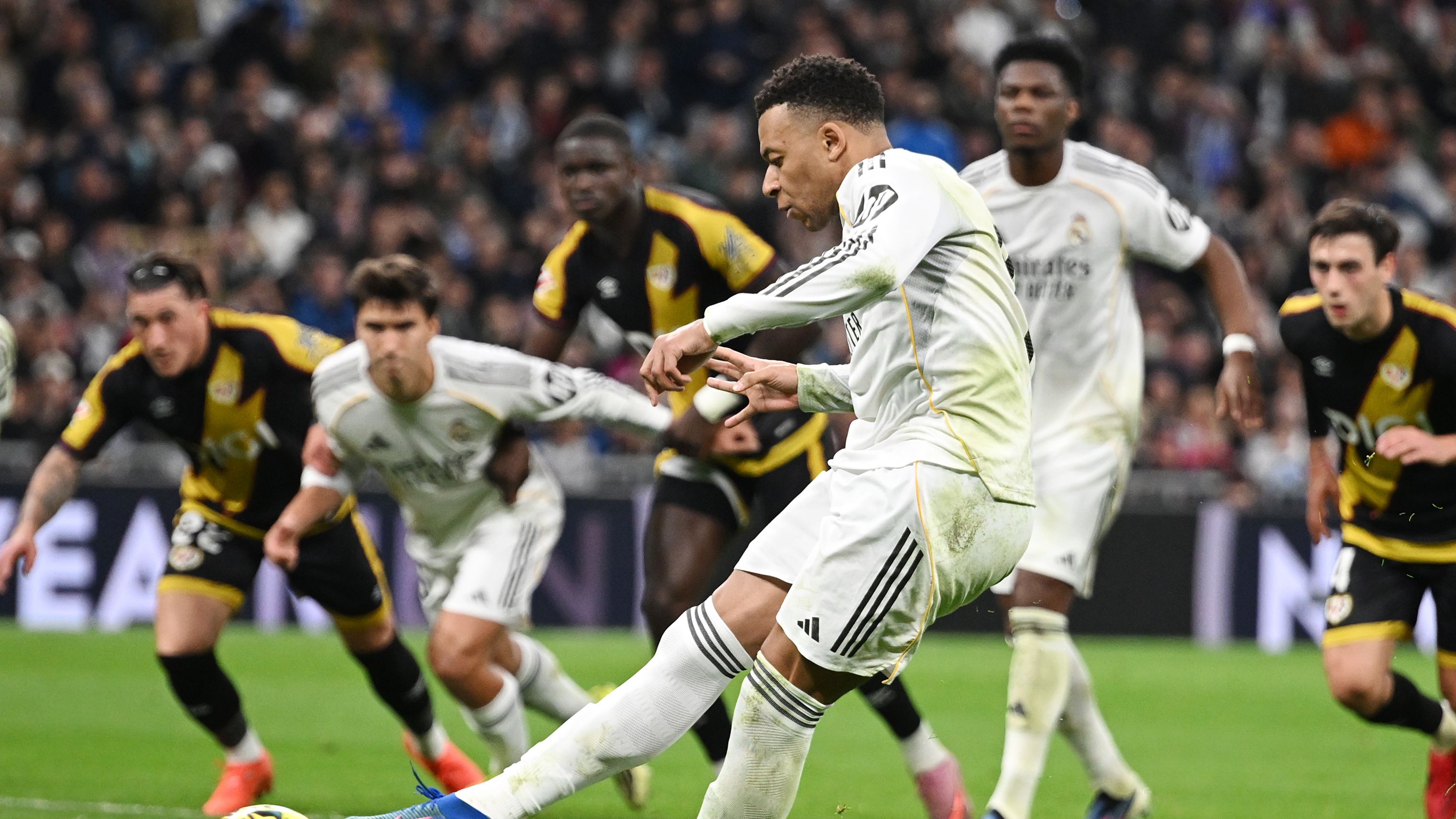 Real Madrid CF v Rayo Vallecano de Madrid - LaLiga EA Sports