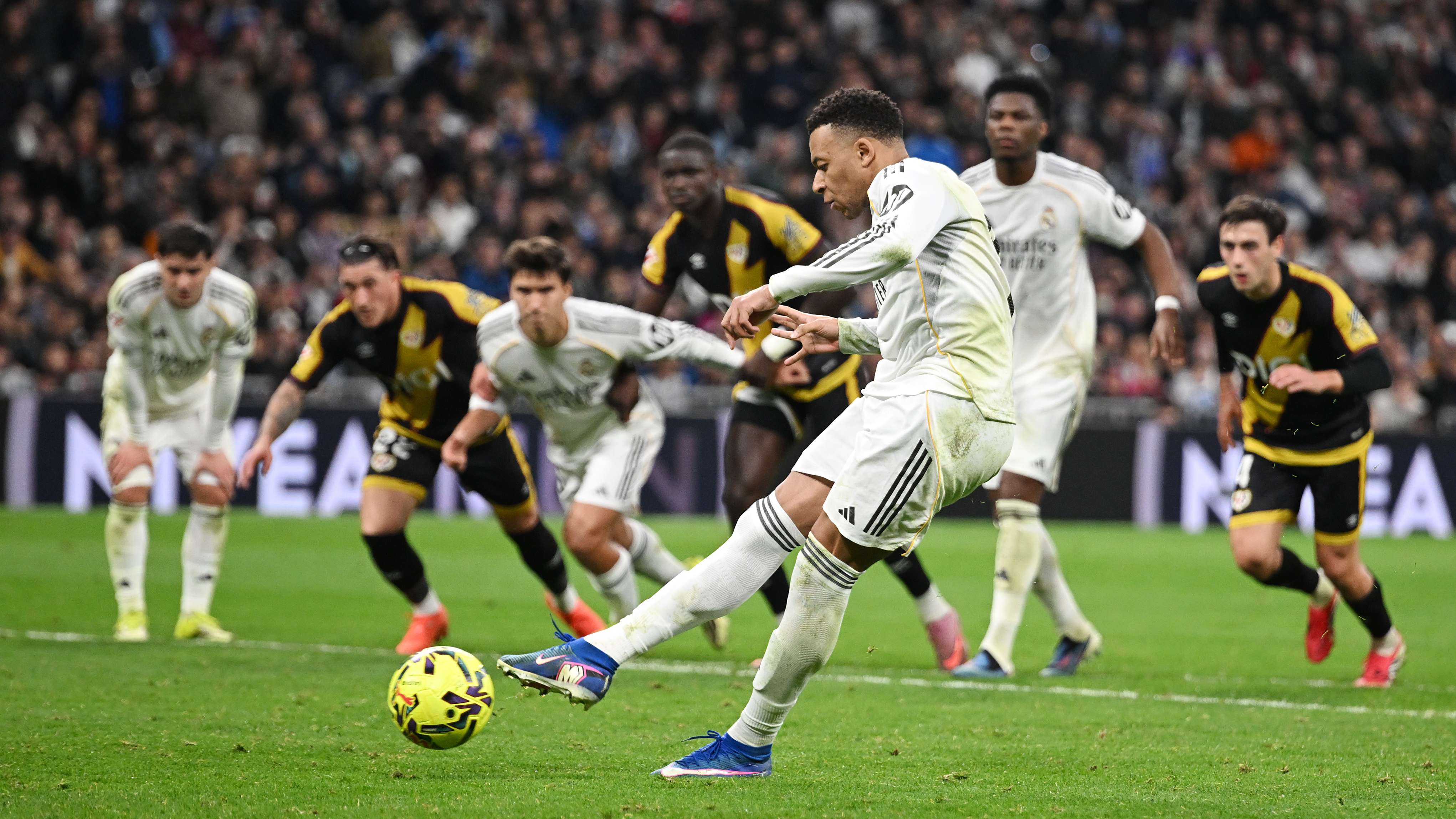 Real Madrid CF v Rayo Vallecano de Madrid - LaLiga EA Sports