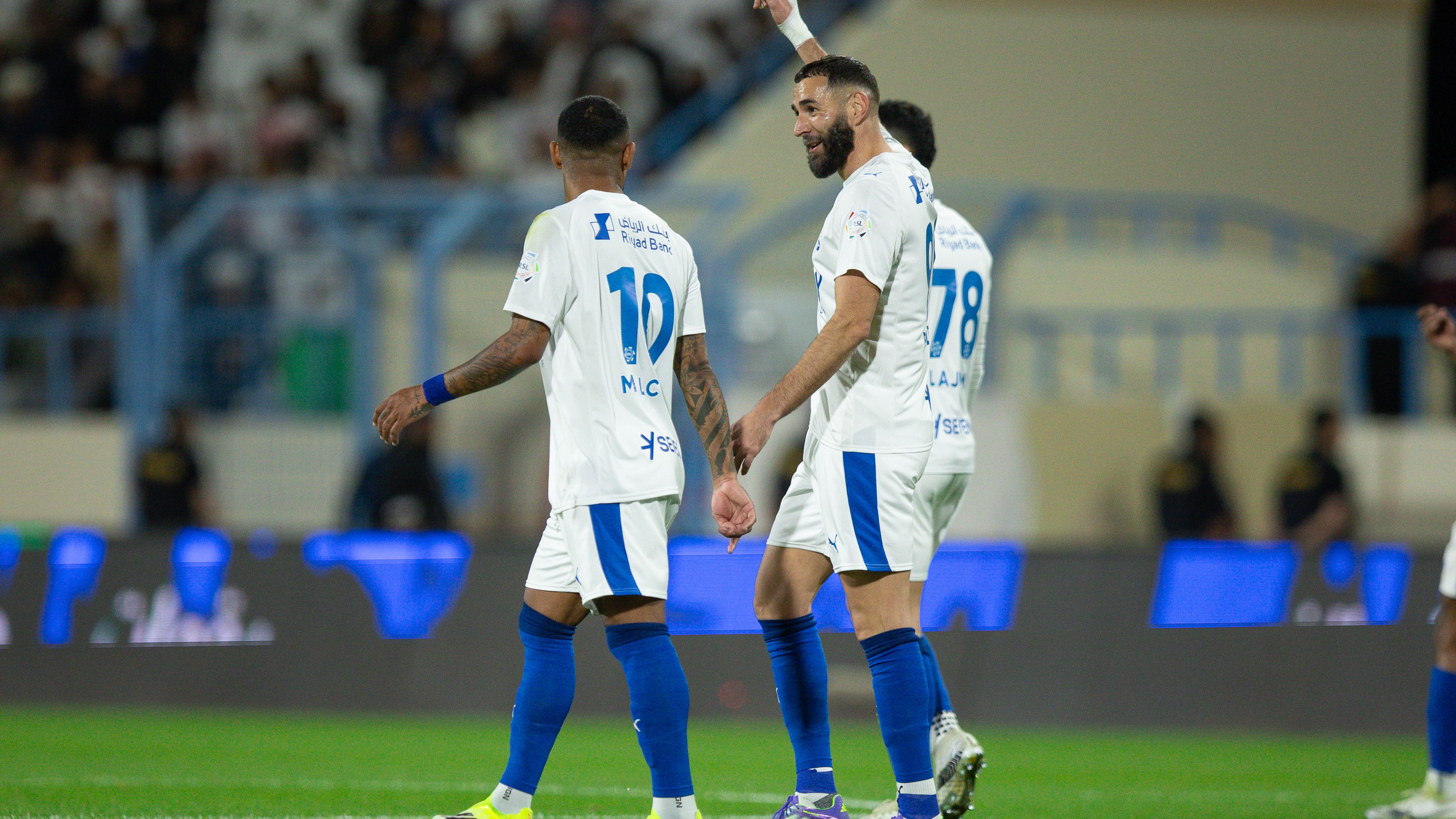 Benzema hat-trick Al Hilal contro Al Akhdood