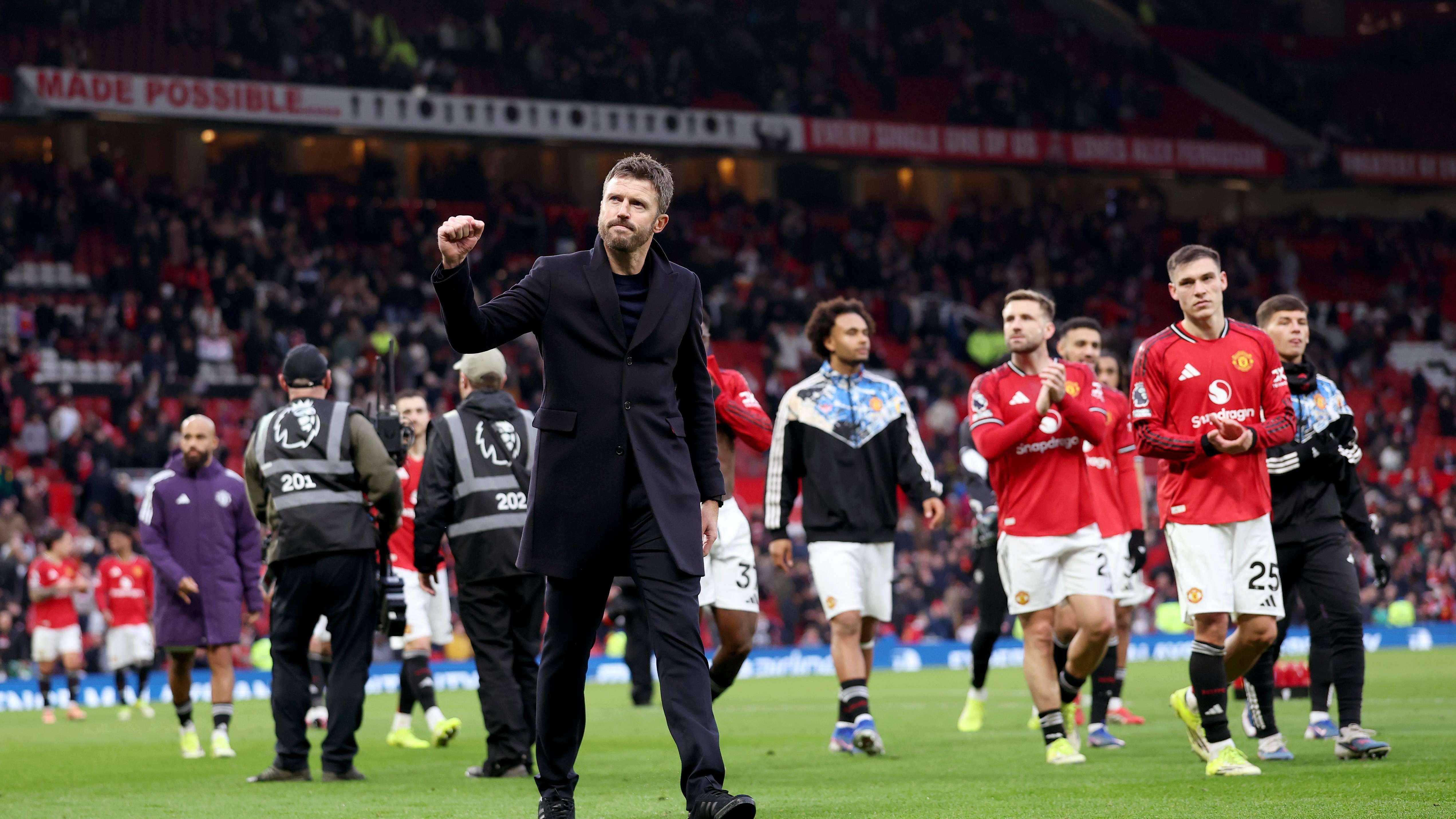 Manchester United v Fulham - Premier League