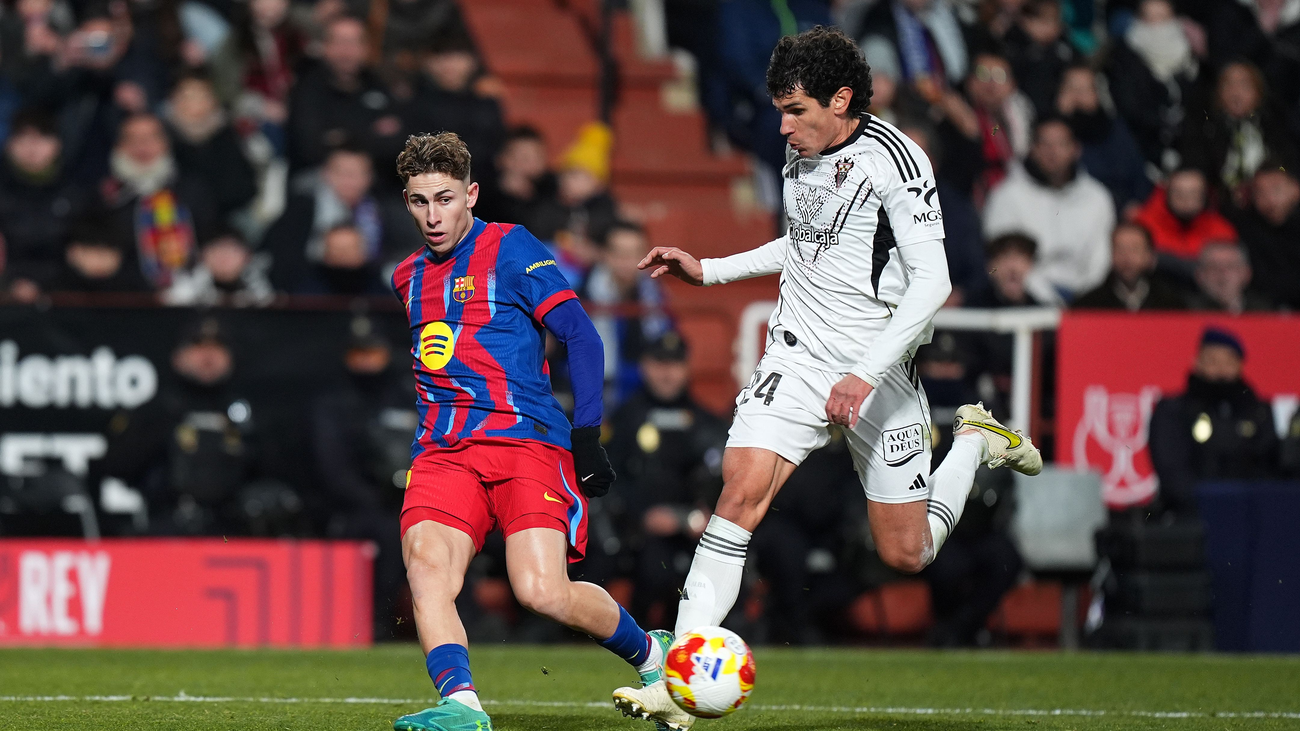 Camp Nou Barcellona nuove misure di sicurezza stadio