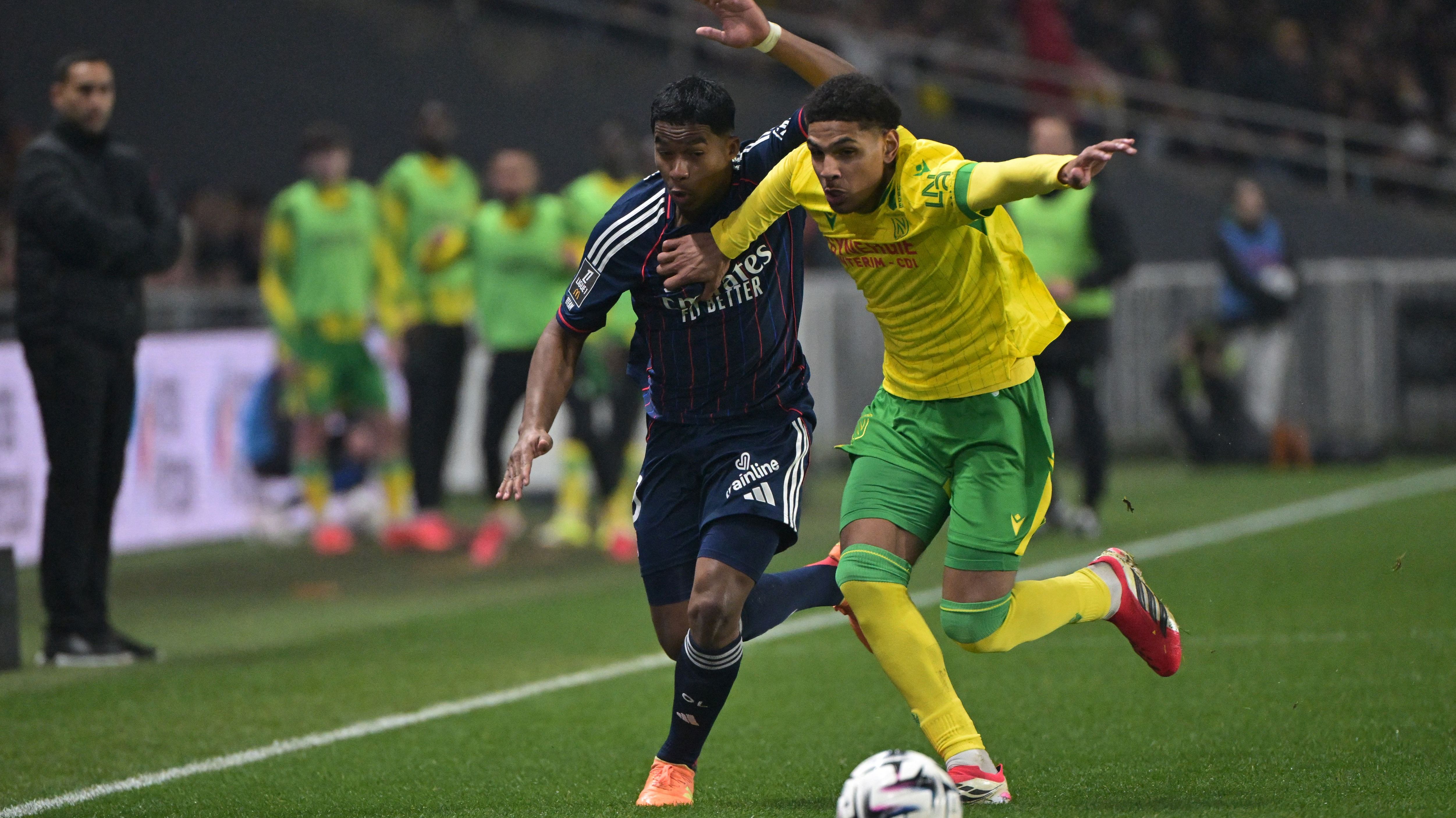 FBL-FRA-LIGUE1-NANTES-LYON
