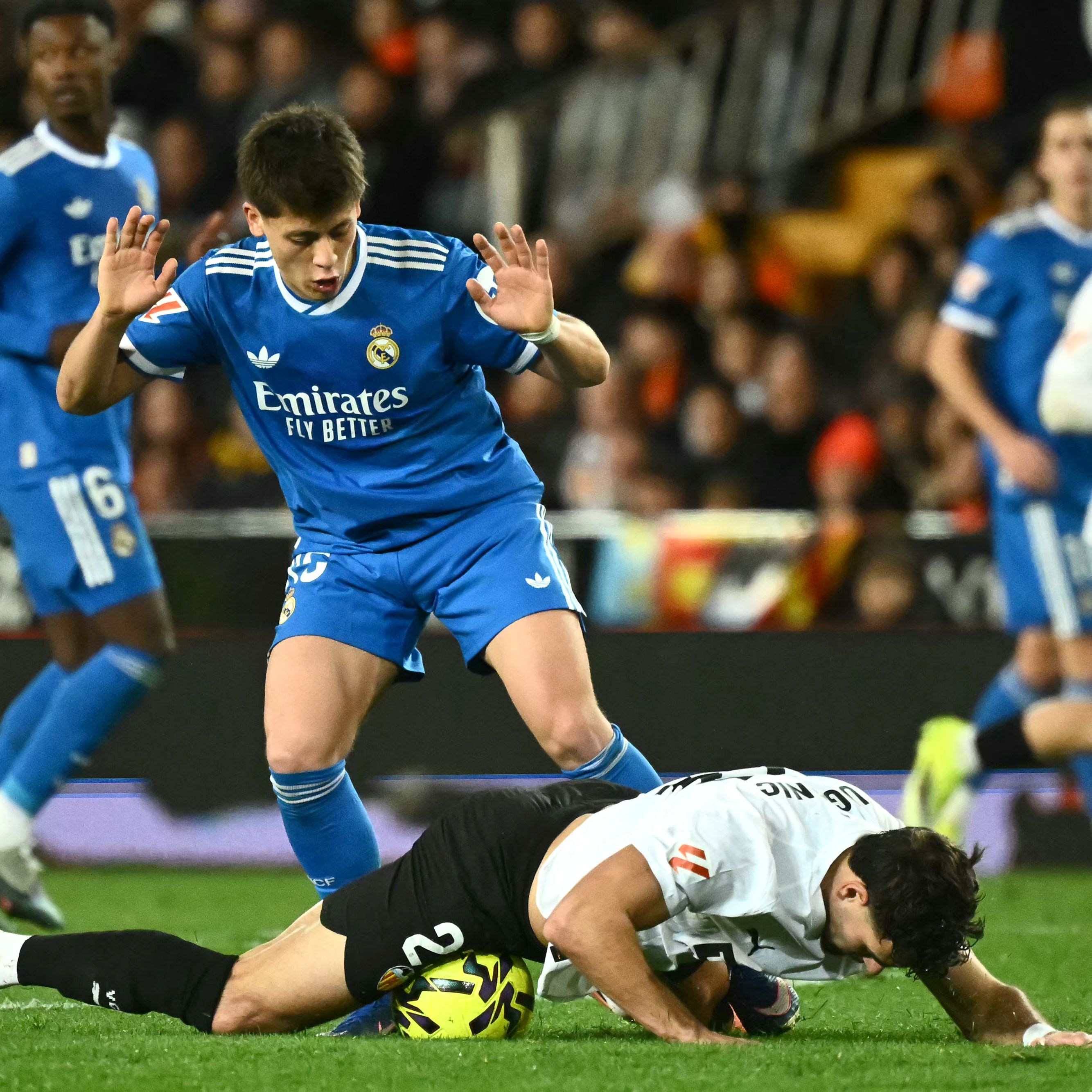 FBL-ESP-LIGA-VALENCIA-REAL MADRID
