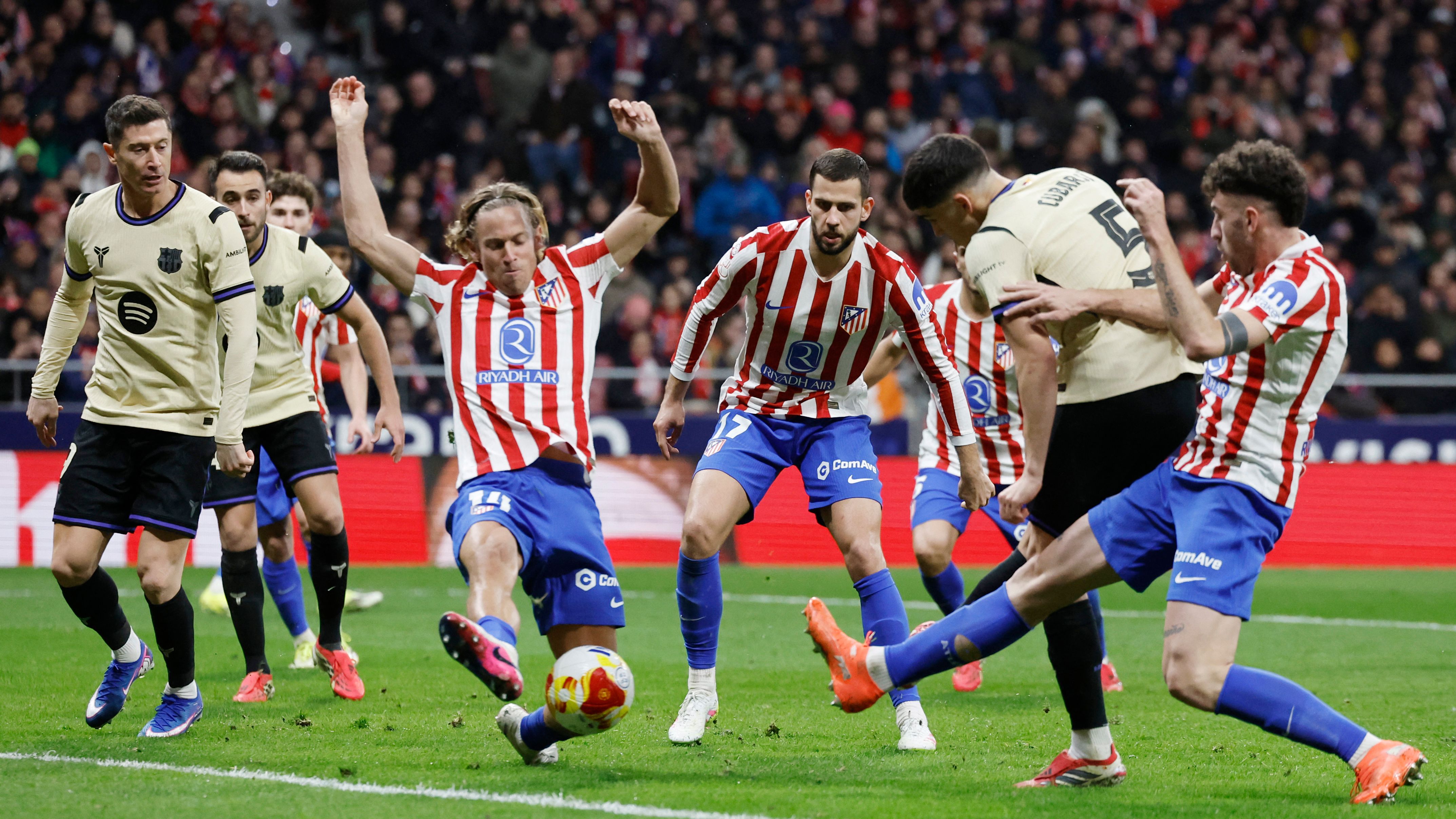 Barça vs Atlético de Madrid Copa del Rey VAR gol anulado Lewandowski