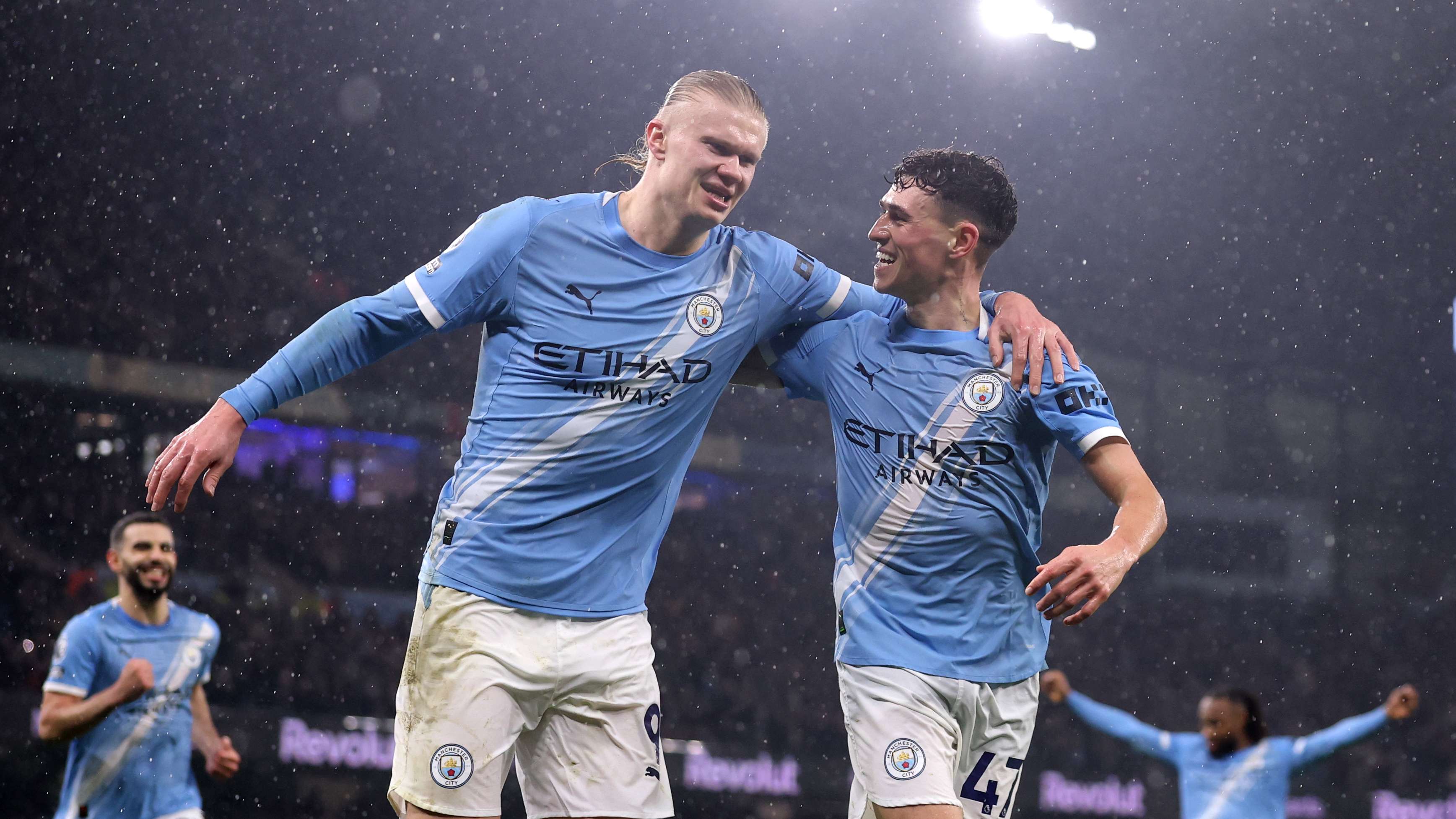 Manchester City v Fulham - Premier League