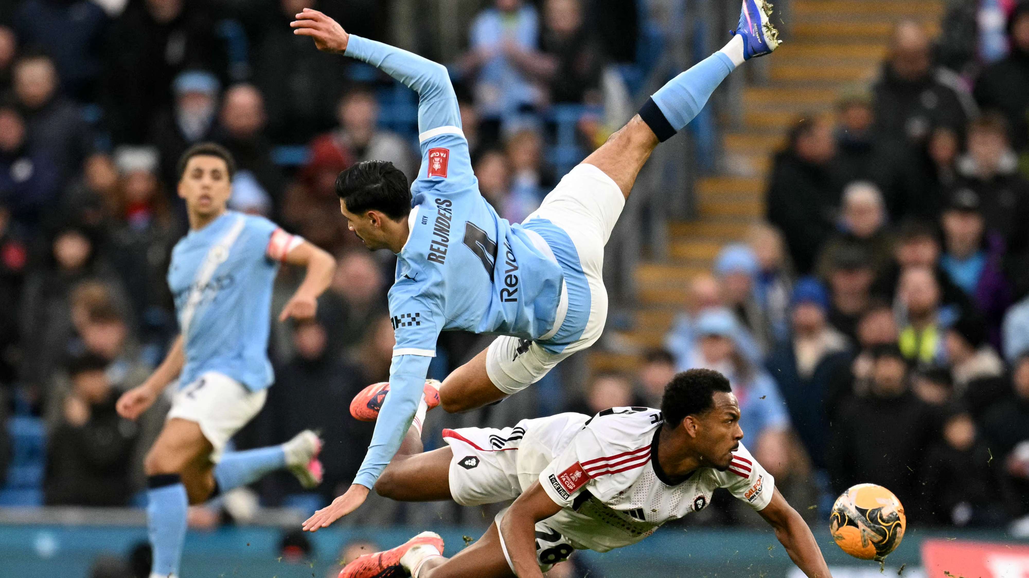 FBL-ENG-FACUP-MAN CITY-SALFORD