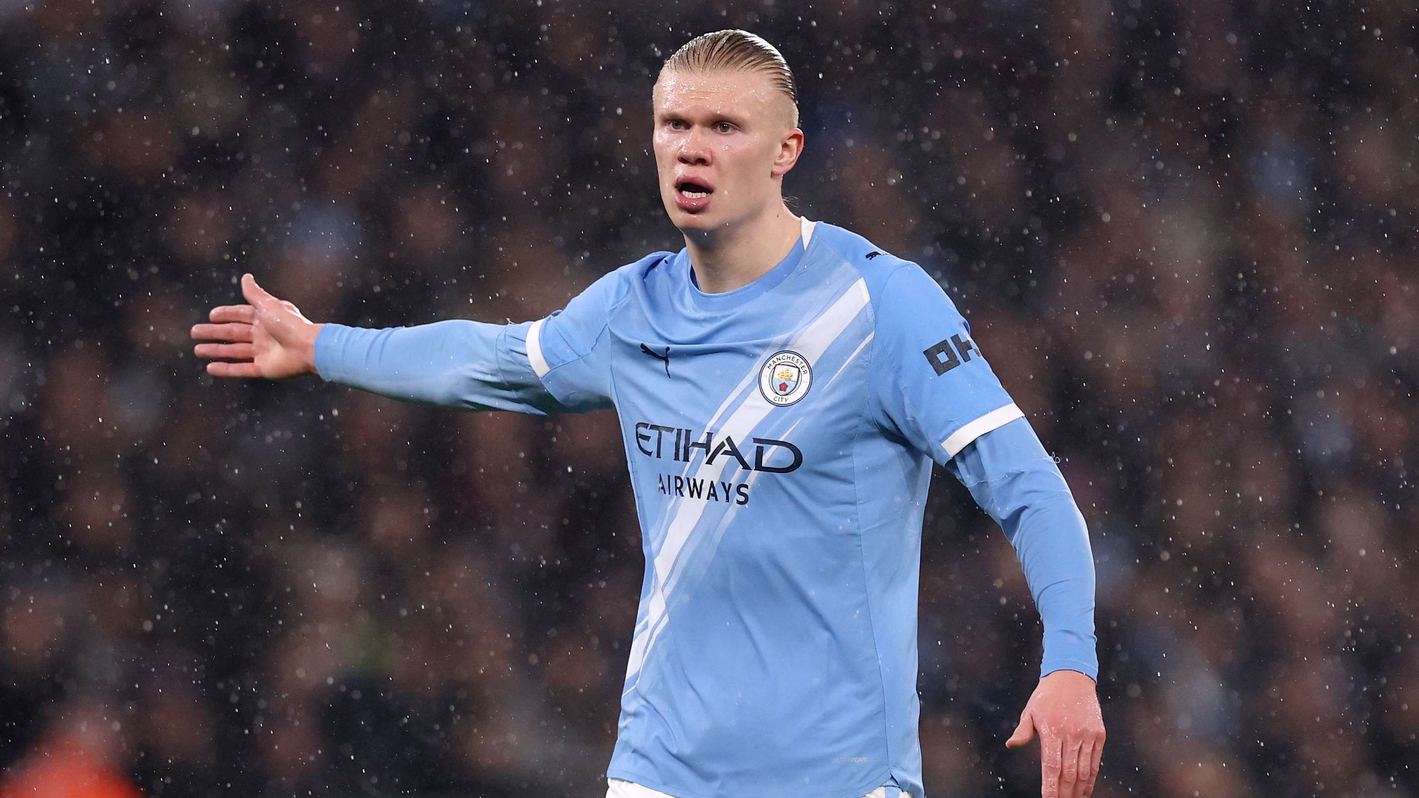 Manchester City v Fulham - Premier League