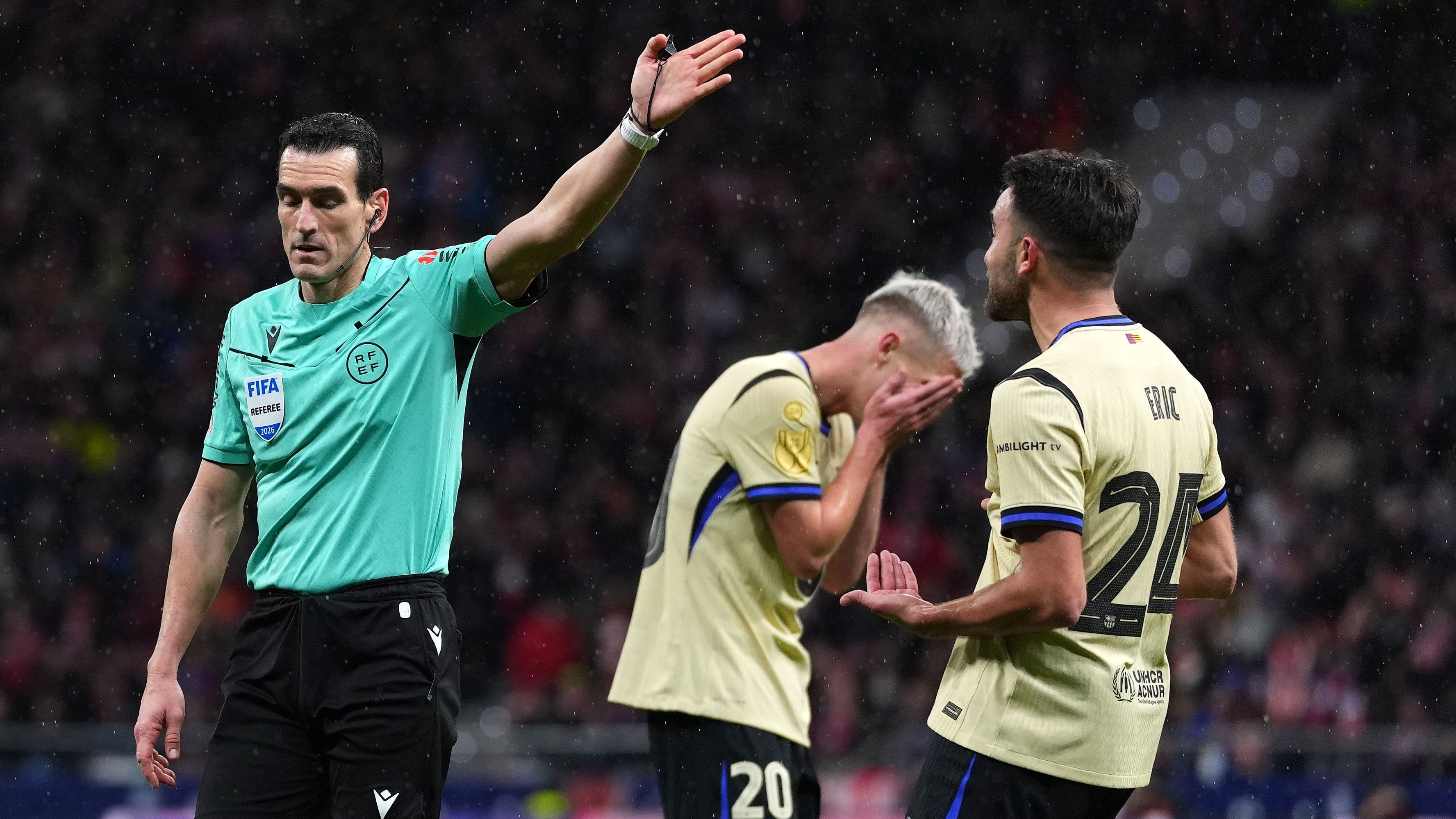 Atletico de Madrid v FC Barcelona - Copa Del Rey