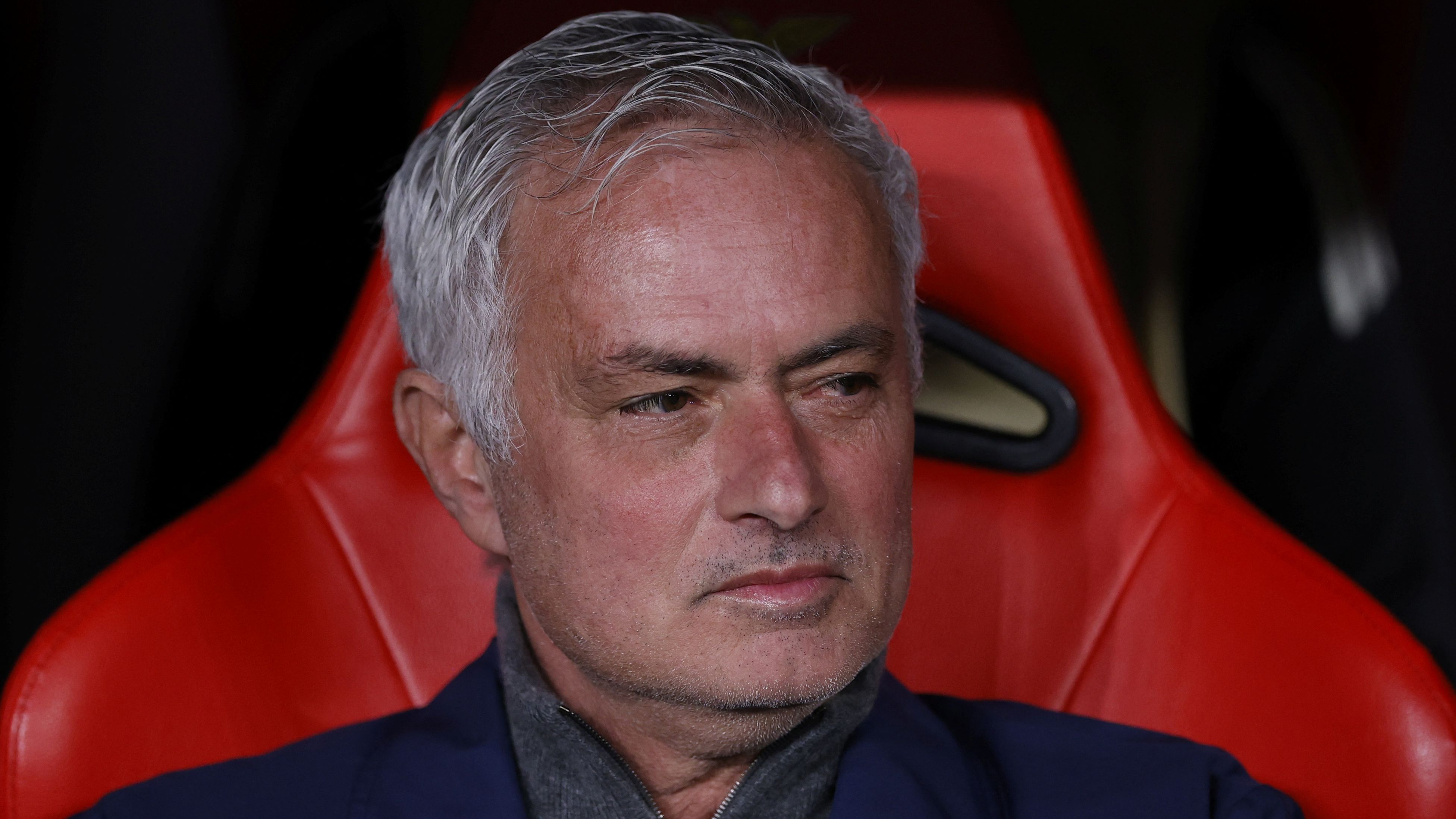 بنفيكا يؤكد اقتراب مورينيو من ريال مدريد