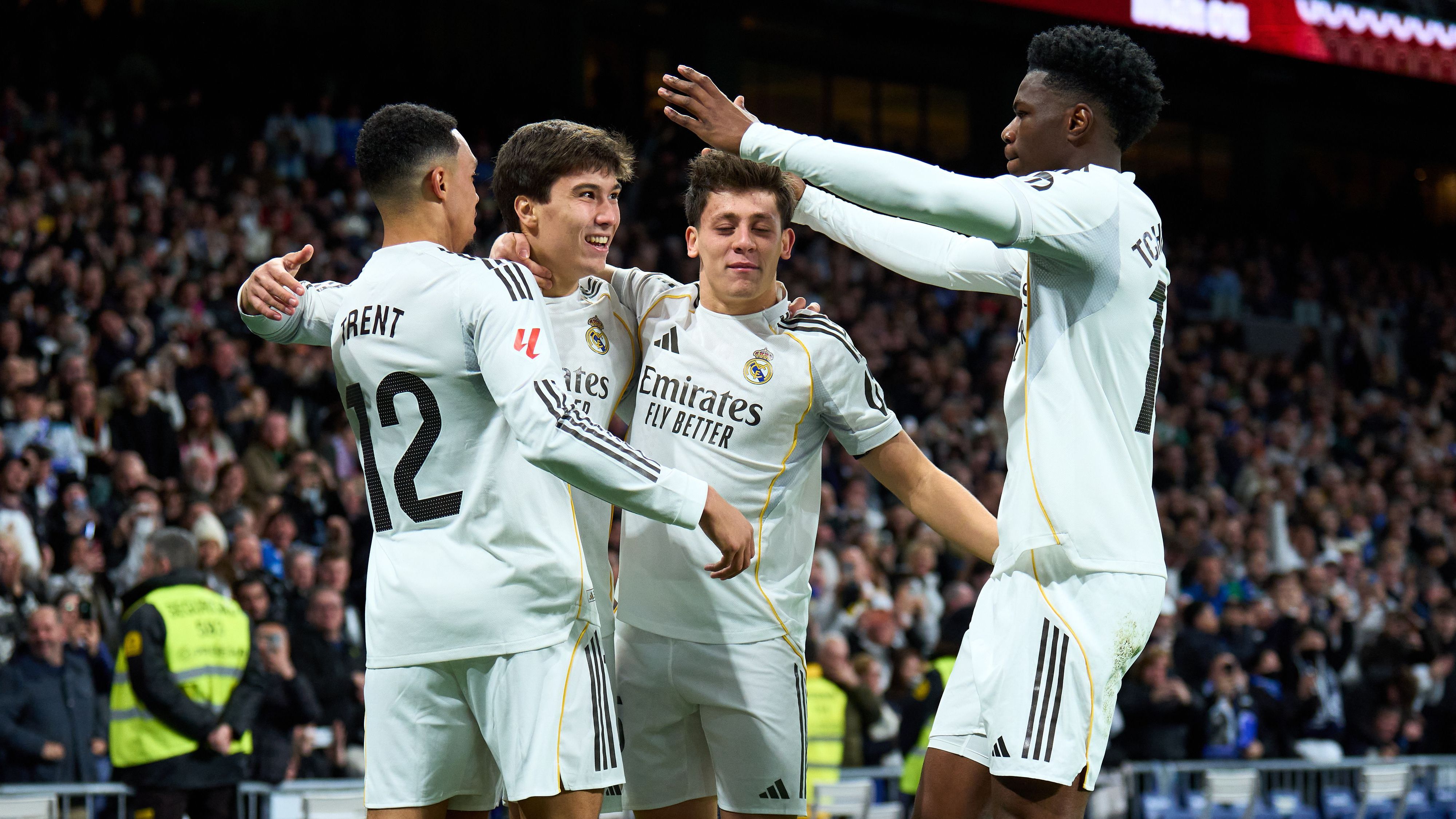 أربيلوا يتدارك أزمة كارفاخال في ريال مدريد بعد تجربة ألونسو الصعبة