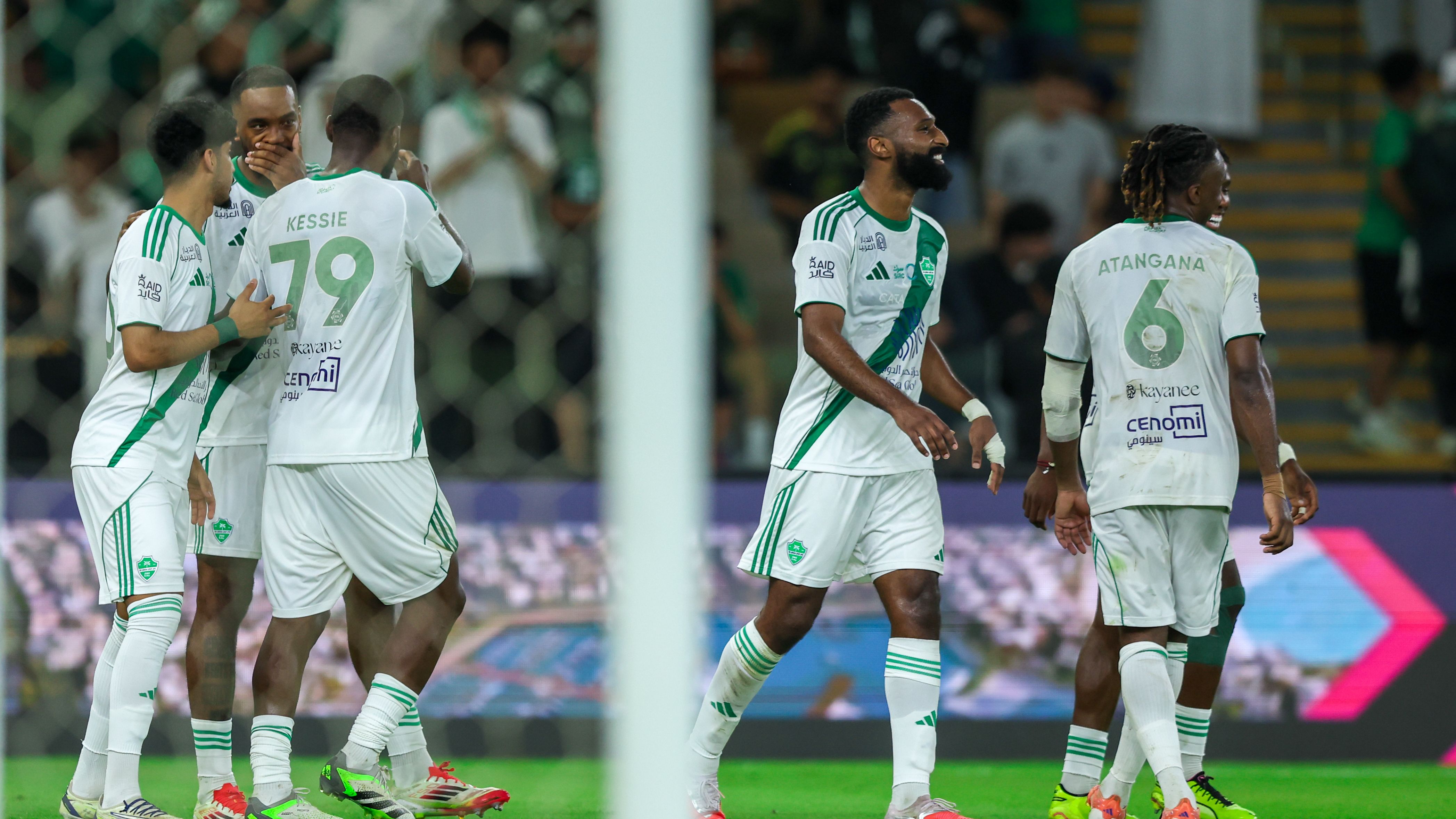 موعد مباراة الأهلي القادمة ضد الرياض في دوري روشن السعودي 2025-2026 والقنوات الناقلة