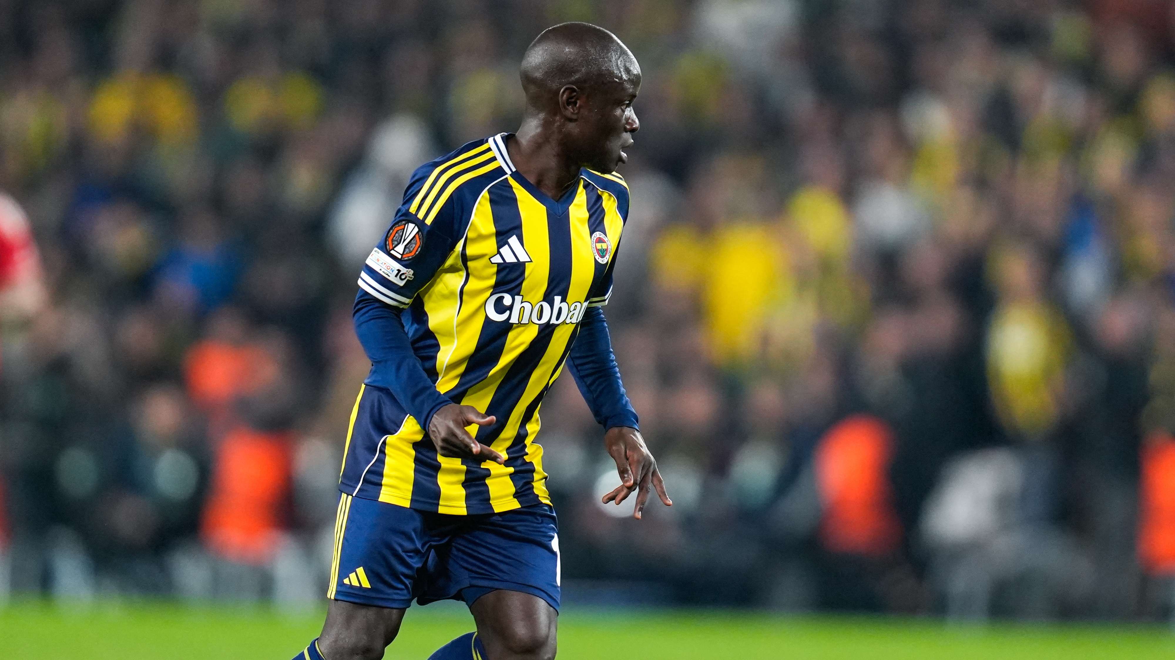 Fenerbahce-vs-Nottingham-Forest-UEFA-Europa-League-2025-26-KO-pl