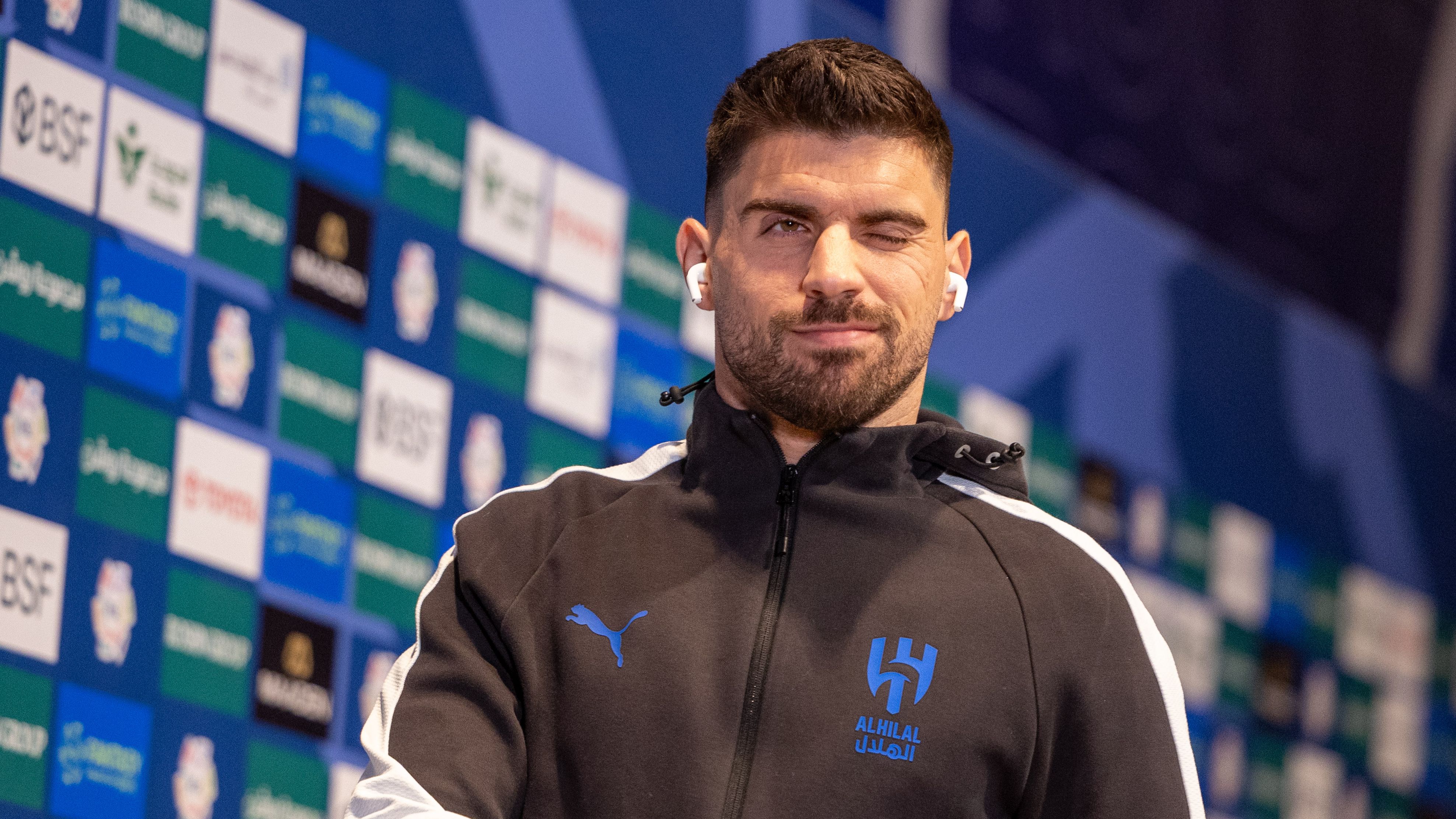 رغم الانتقادات.. نيفيز يحقق رقمًا مذهلاً في كلاسيكو الهلال والاتحاد