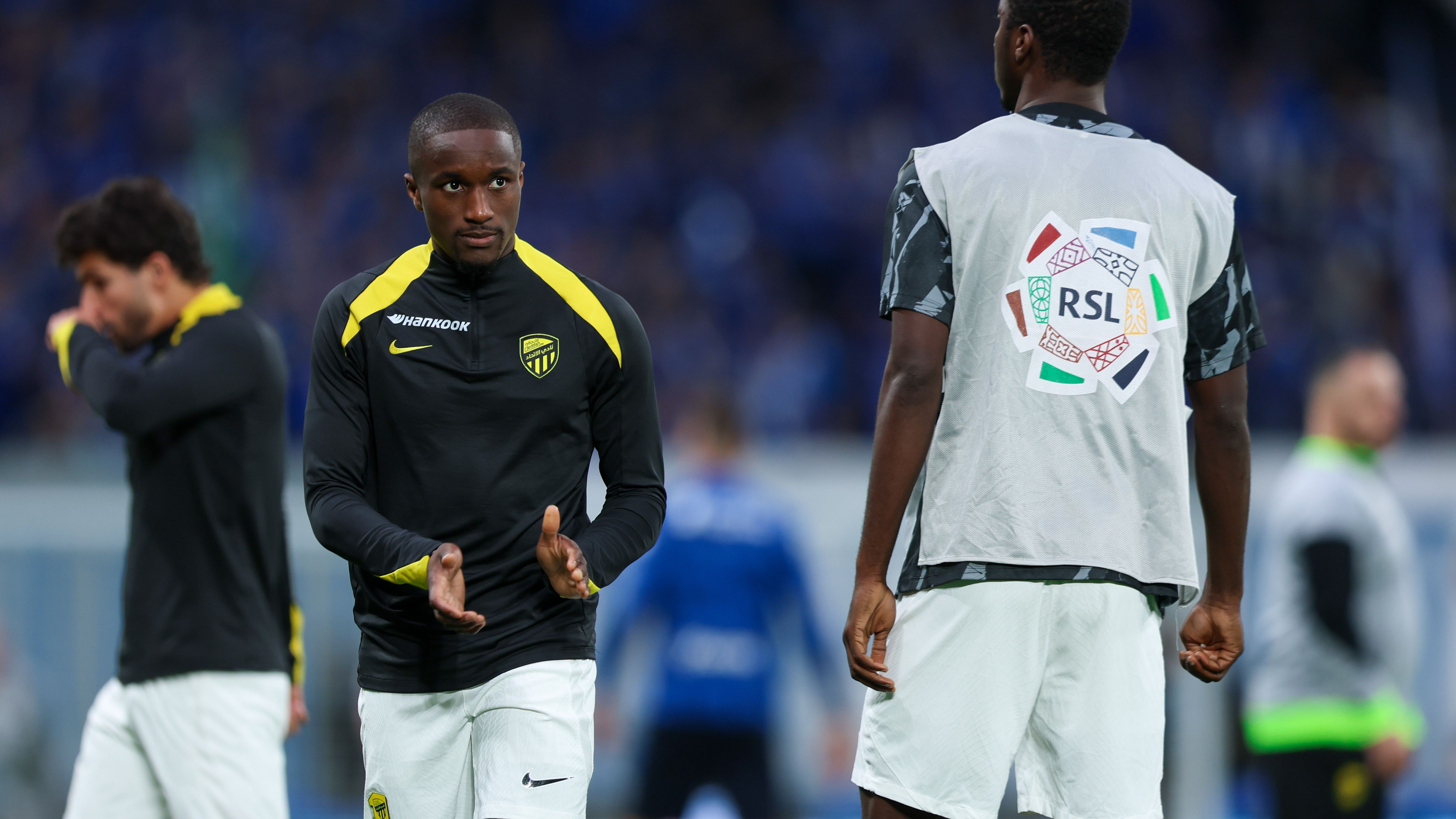 Musa Diaby red card Al-Ittihad Al-Hazm Saudi Pro League