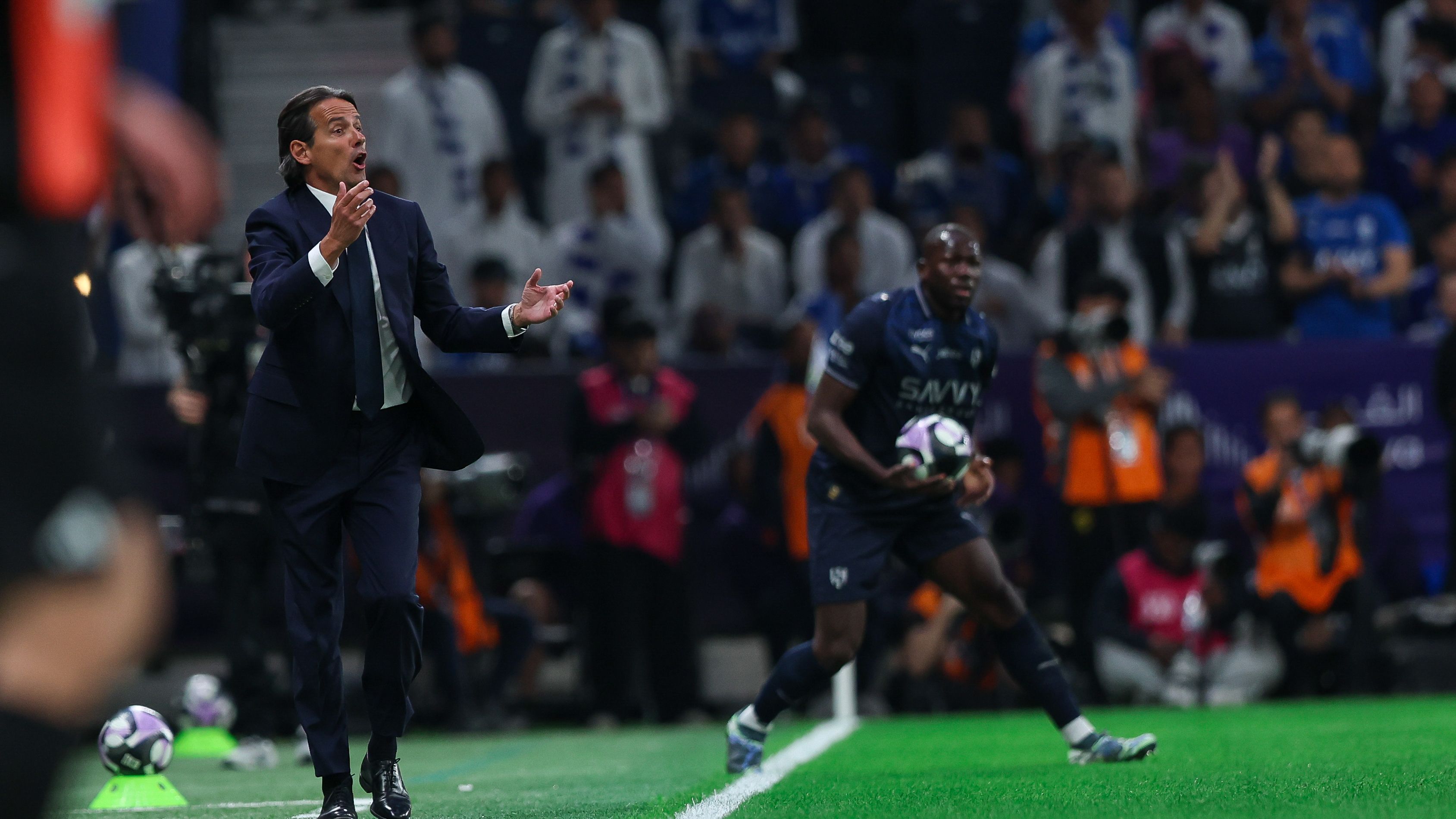 إنزاجي على حافة الإقالة من الهلال بعد التعادل المخيب مع الاتحاد في الدوري السعودي