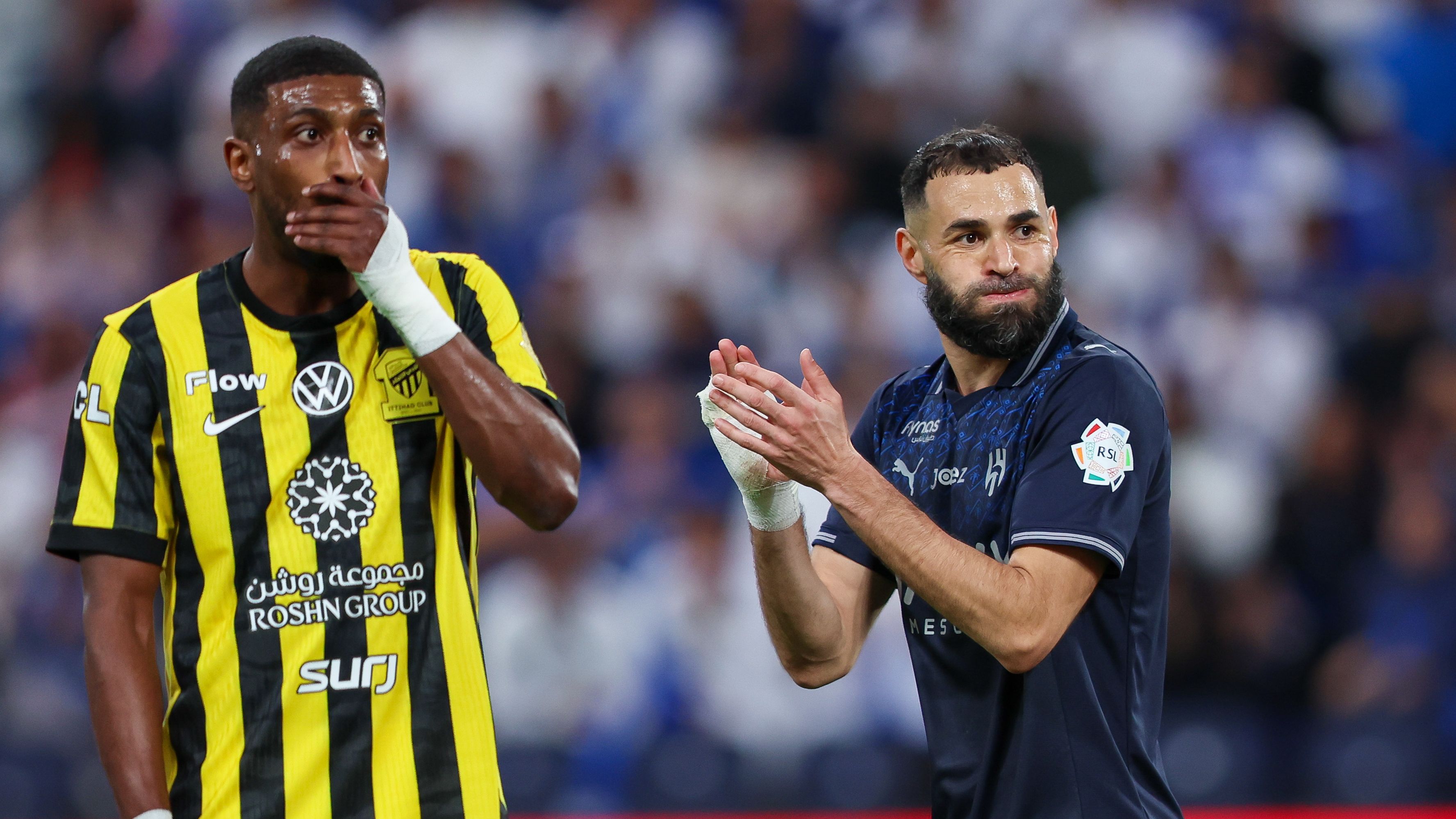ضربة مزدوجة للاتحاد في الكلاسيكو: طرد وإصابة تزيد من أزمته أمام الهلال