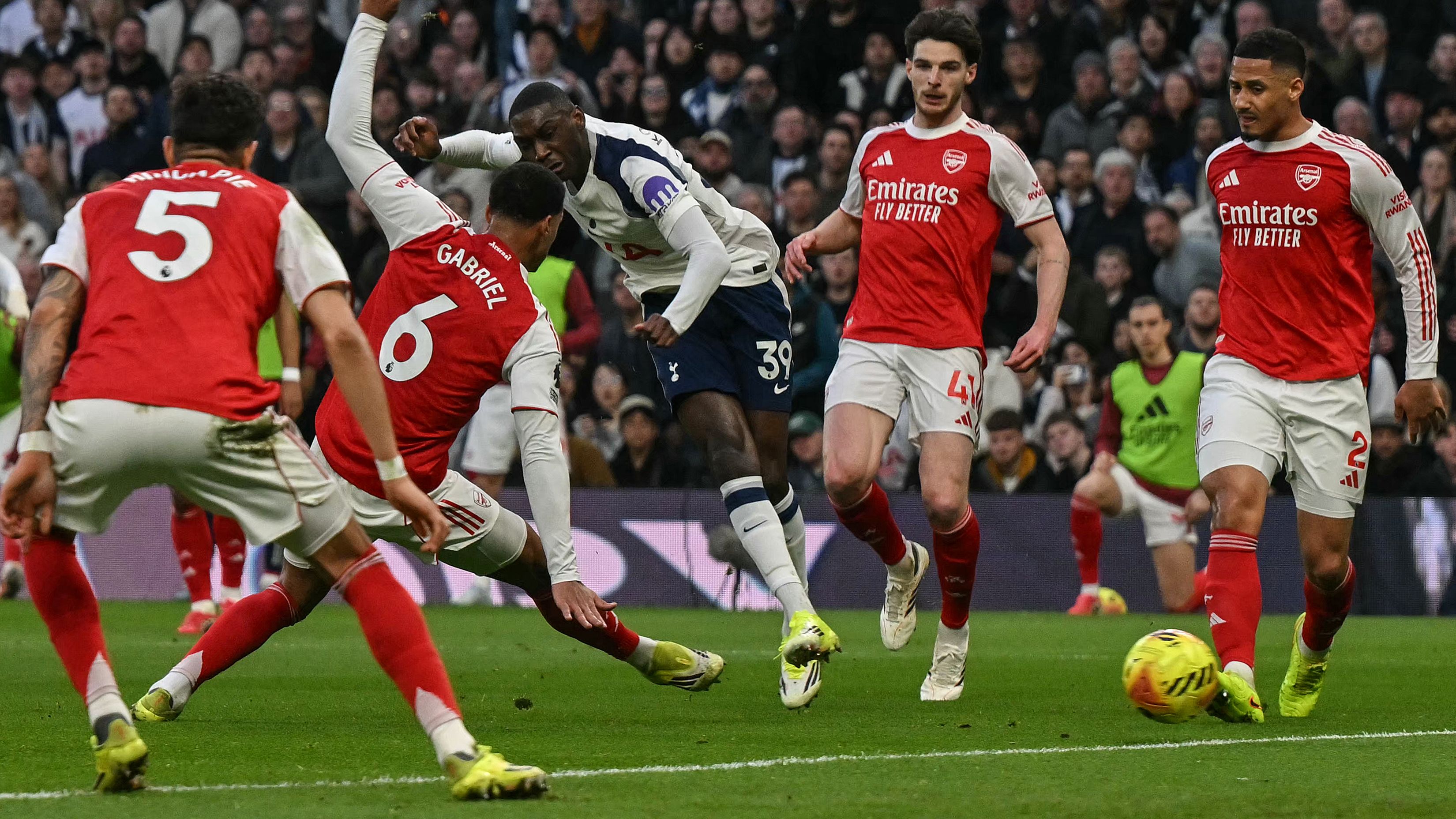 FBL-ENG-PR-TOTTENHAM-ARSENAL