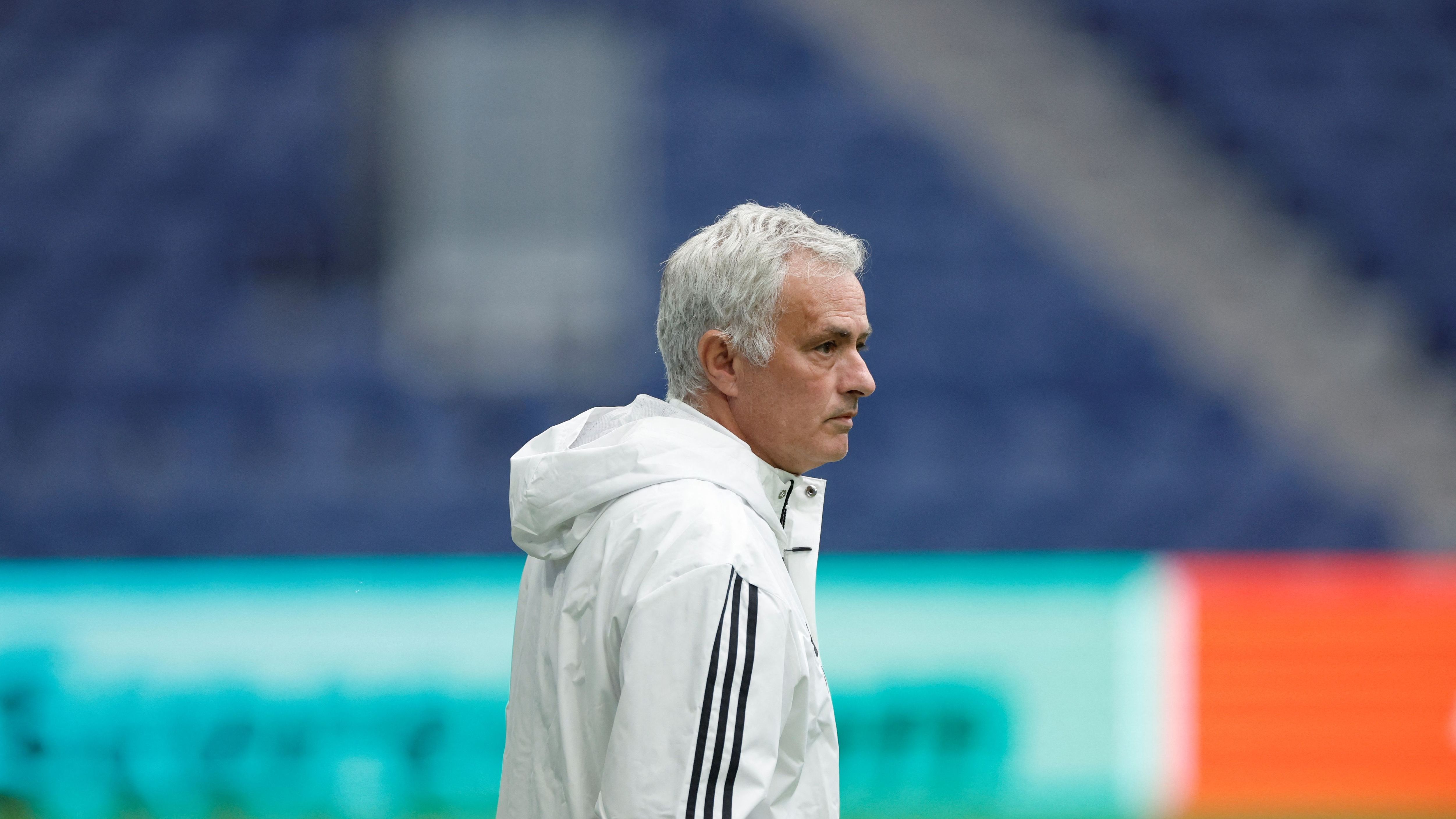 FBL-EUR-C1-BENFICA-TRAINING