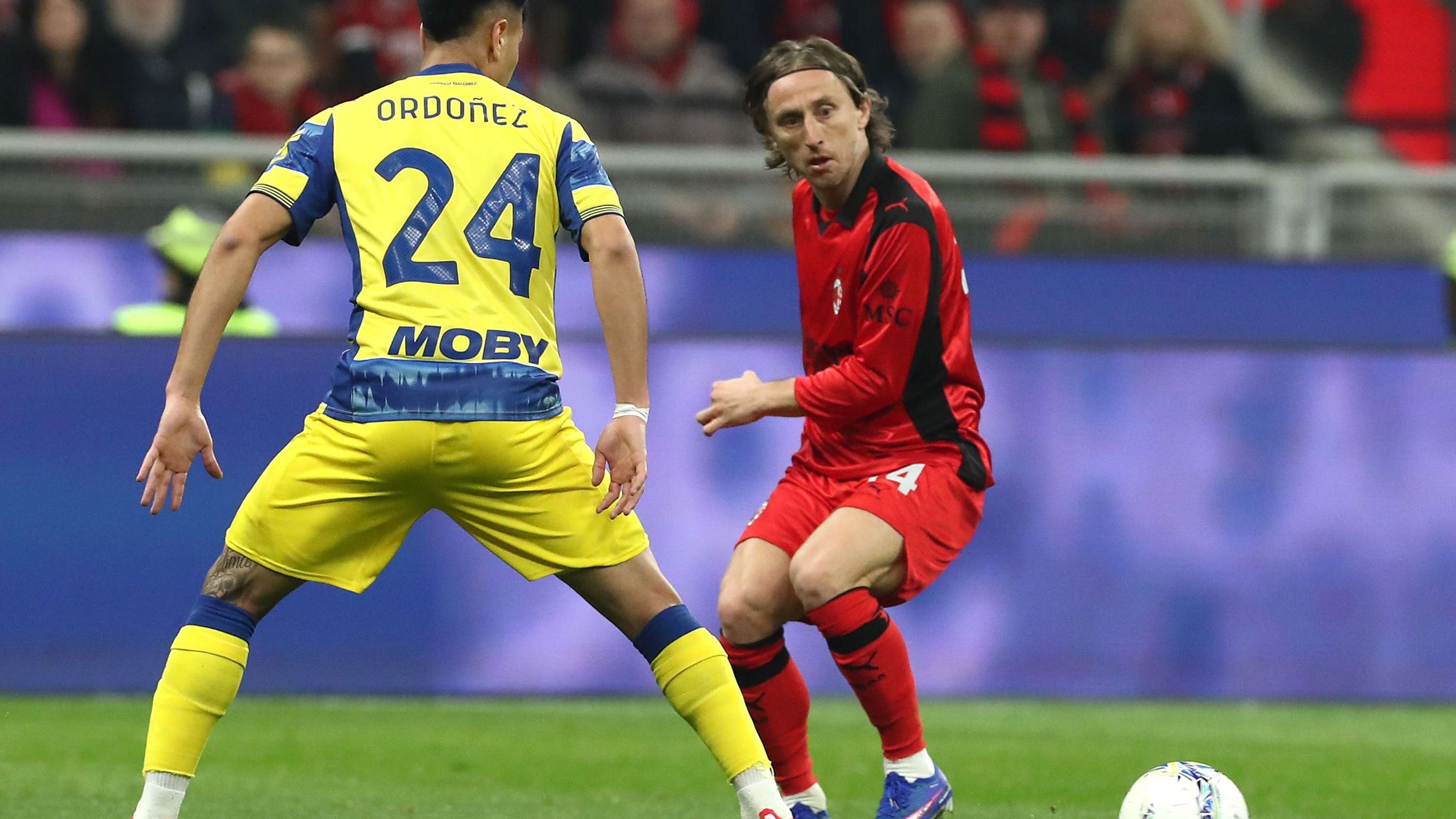 AC Milan v Parma Calcio 1913 - Serie A