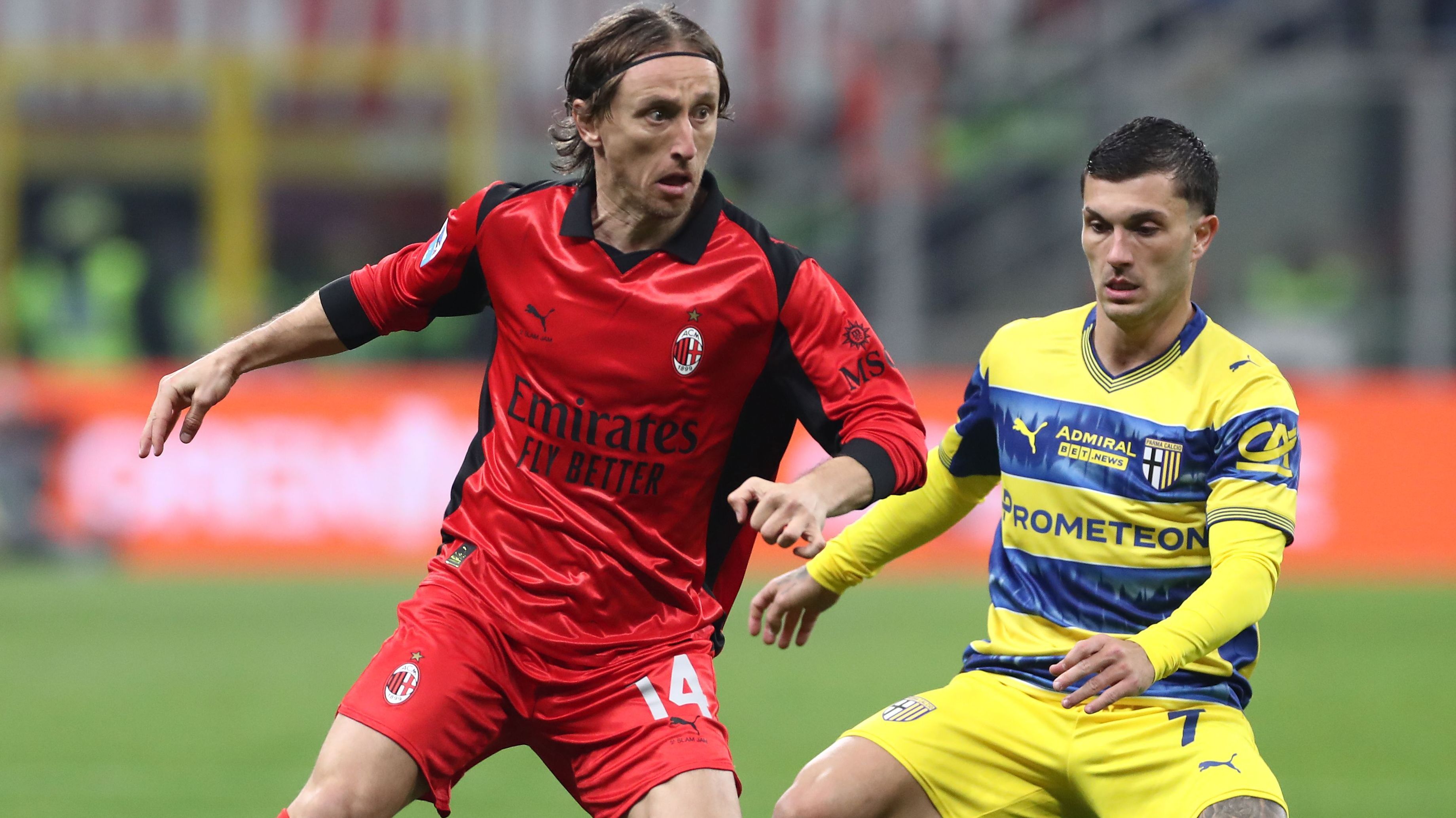 AC Milan v Parma Calcio 1913 - Serie A