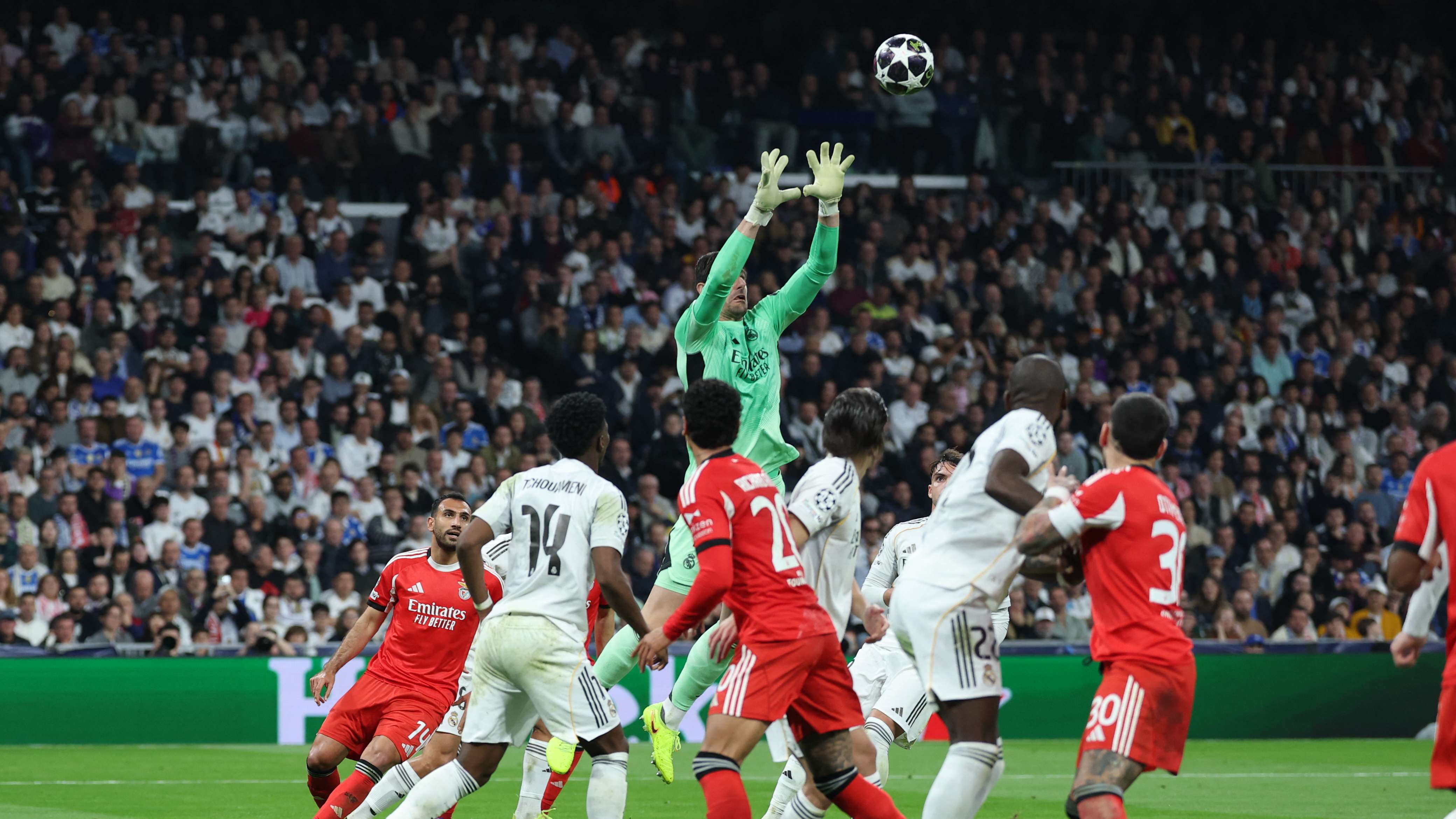 FBL-EUR-C1-REAL MADRID-BENFICA