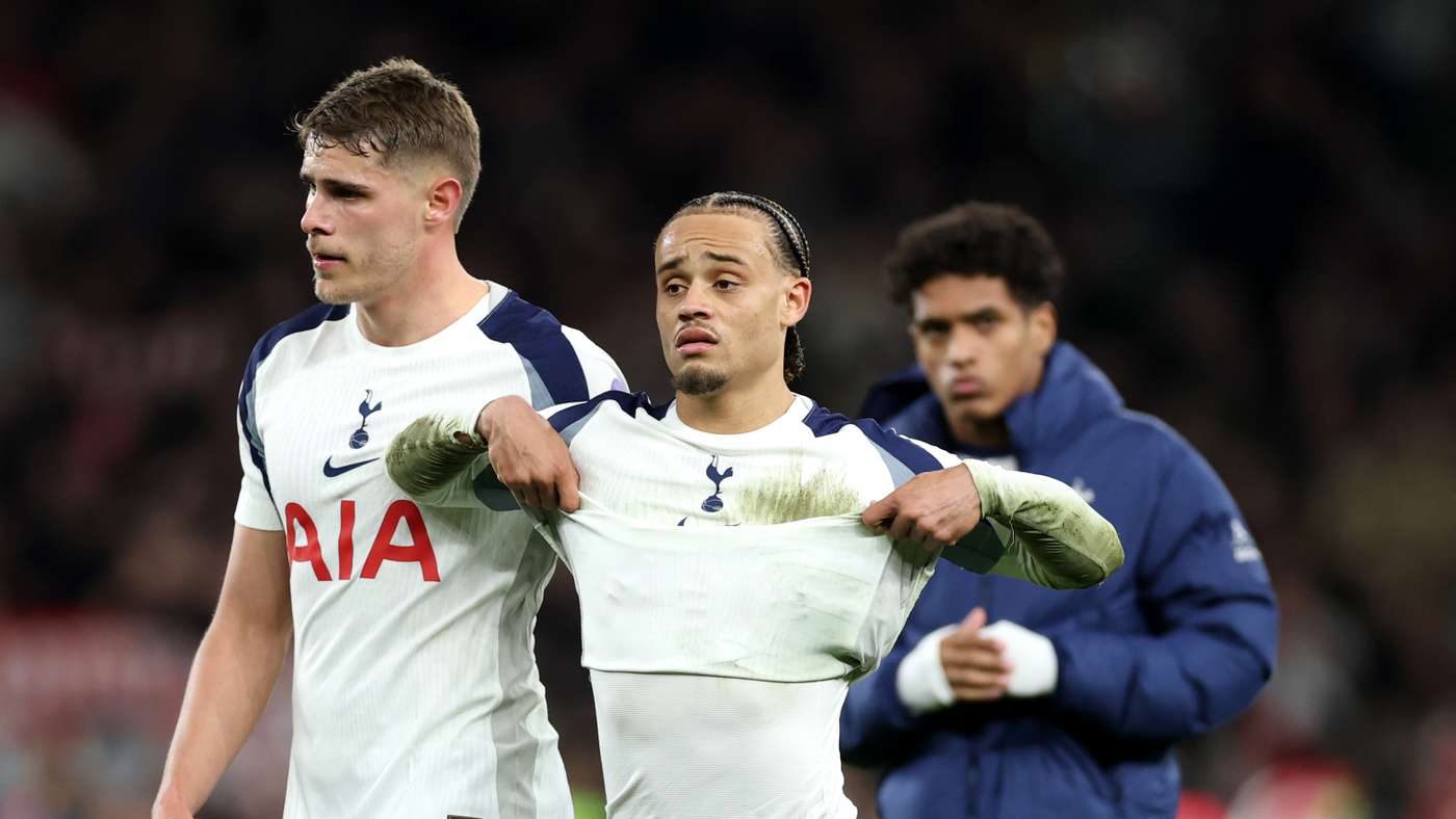 Tottenham Hotspur v Arsenal - Premier League