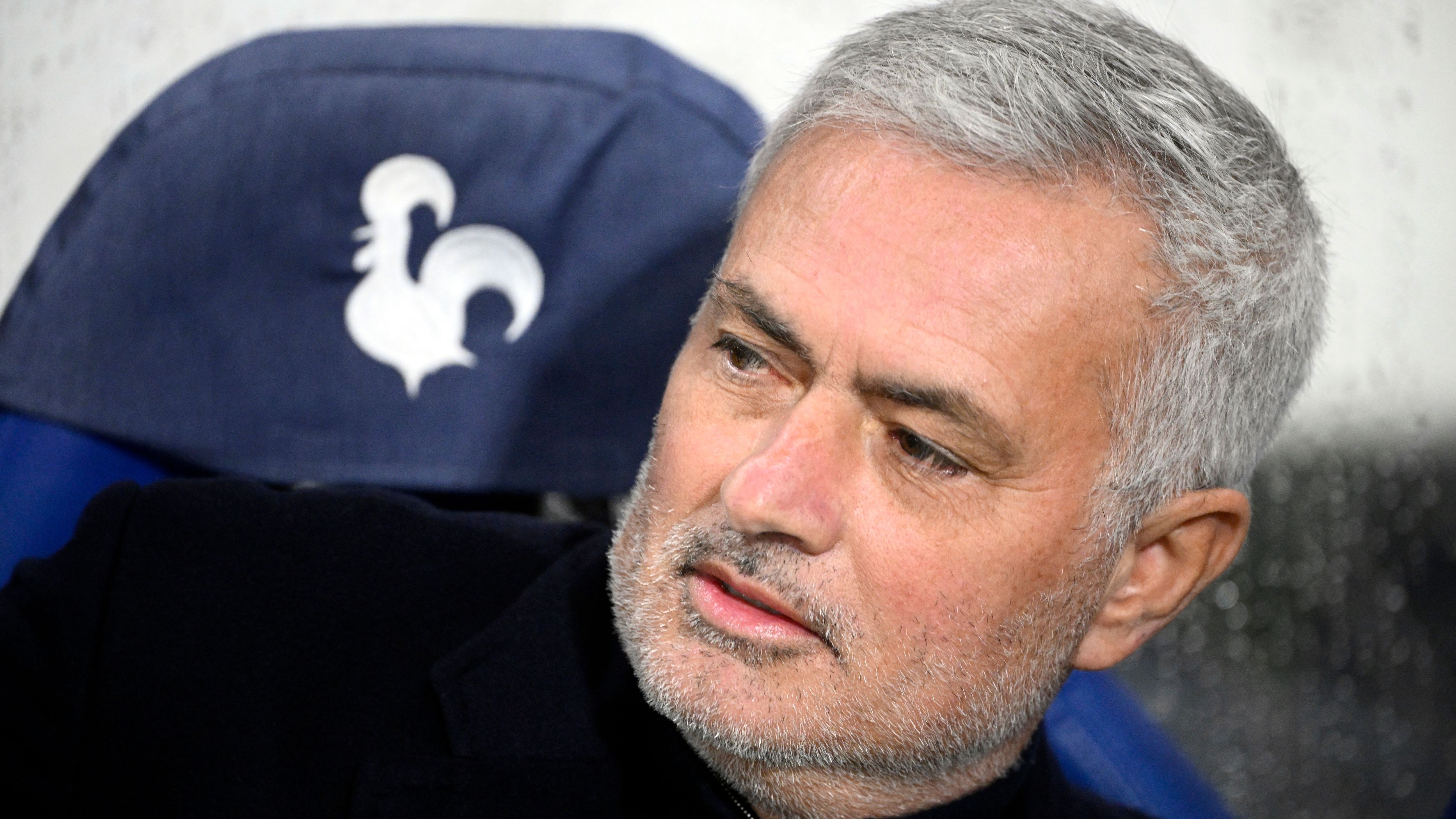 ليس فينيسيوس.. مورينيو يكشف أكبر أزمة تنتظره في ريال مدريد