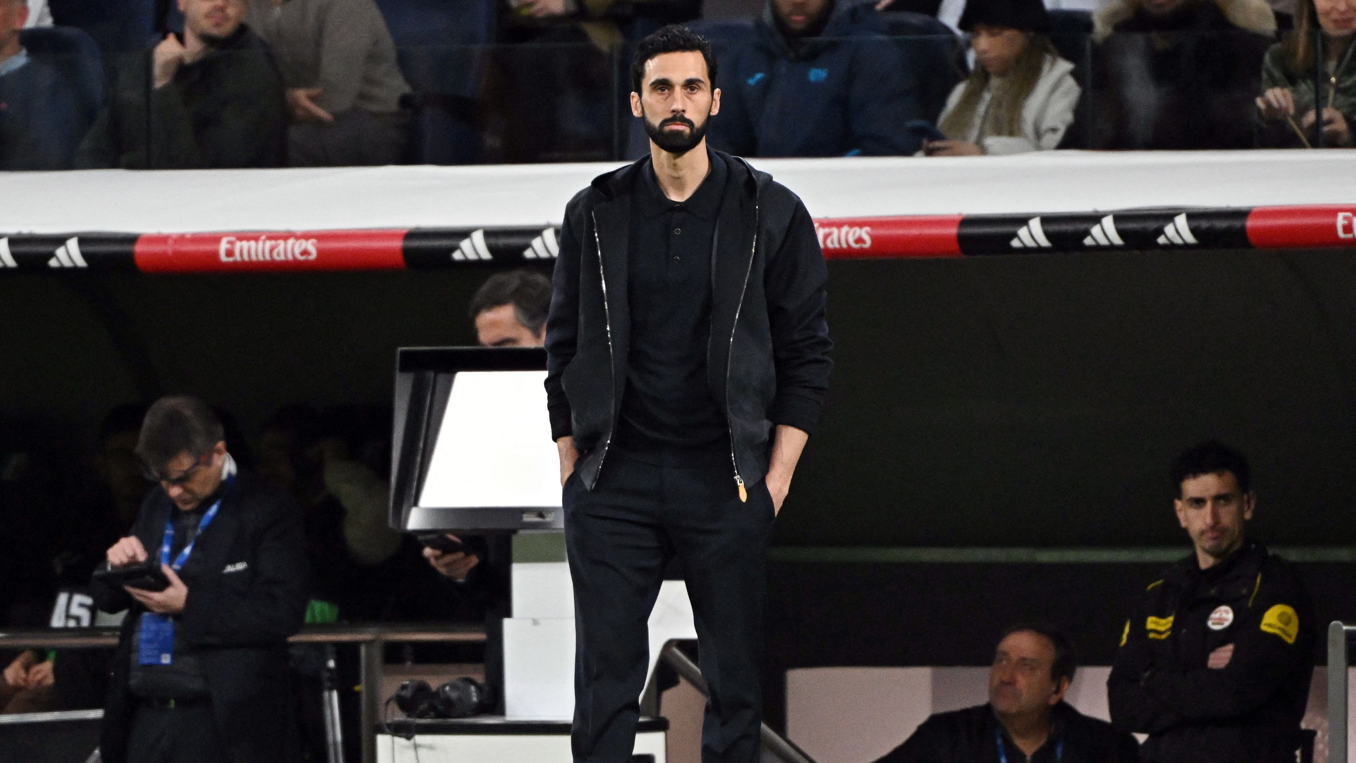 صفقة مرتقبة.. ريال مدريد يراقب نيكو شلوتربيك في قمة الدوري الألماني