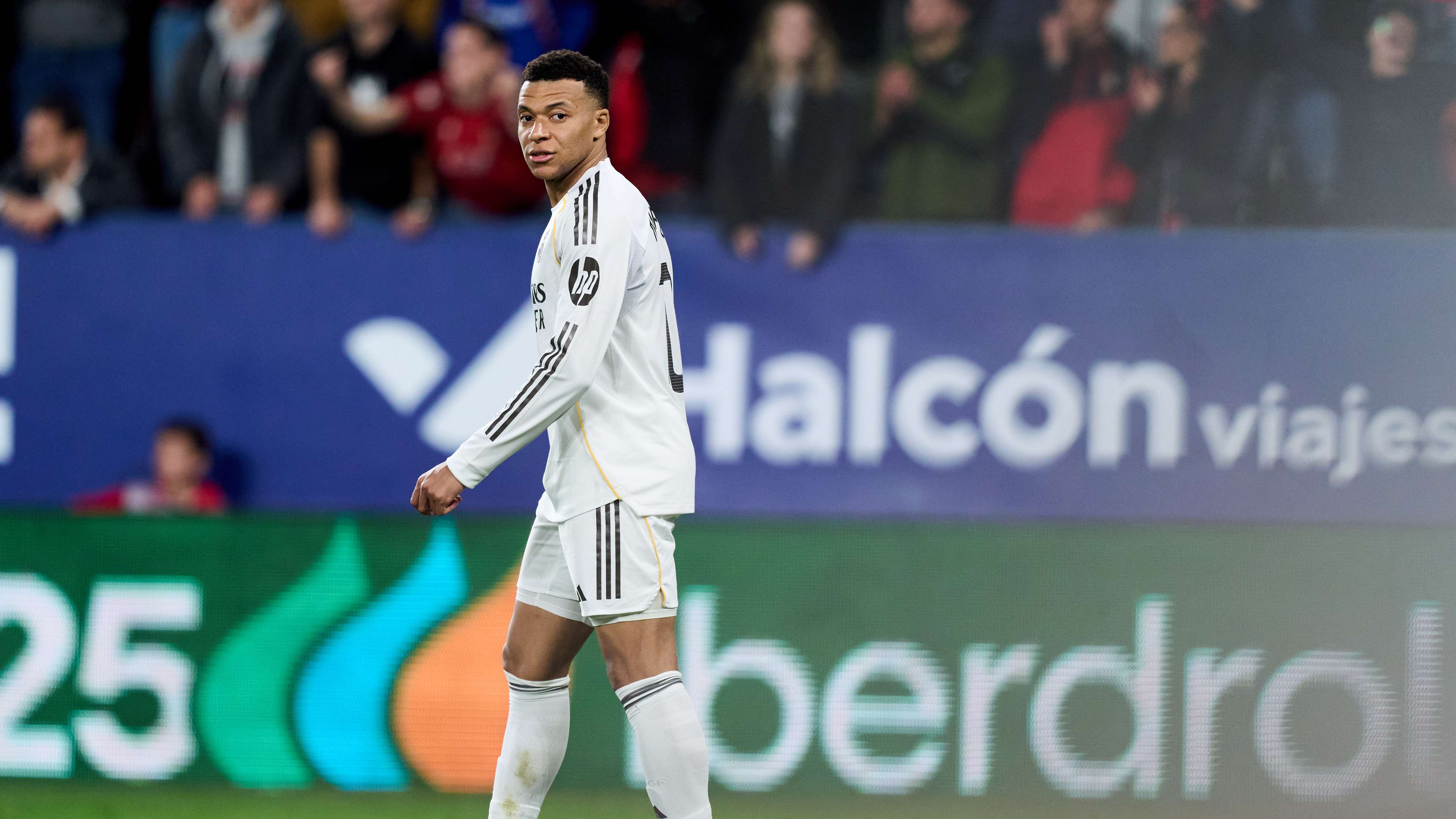 CA Osasuna v Real Madrid CF - LaLiga EA Sports