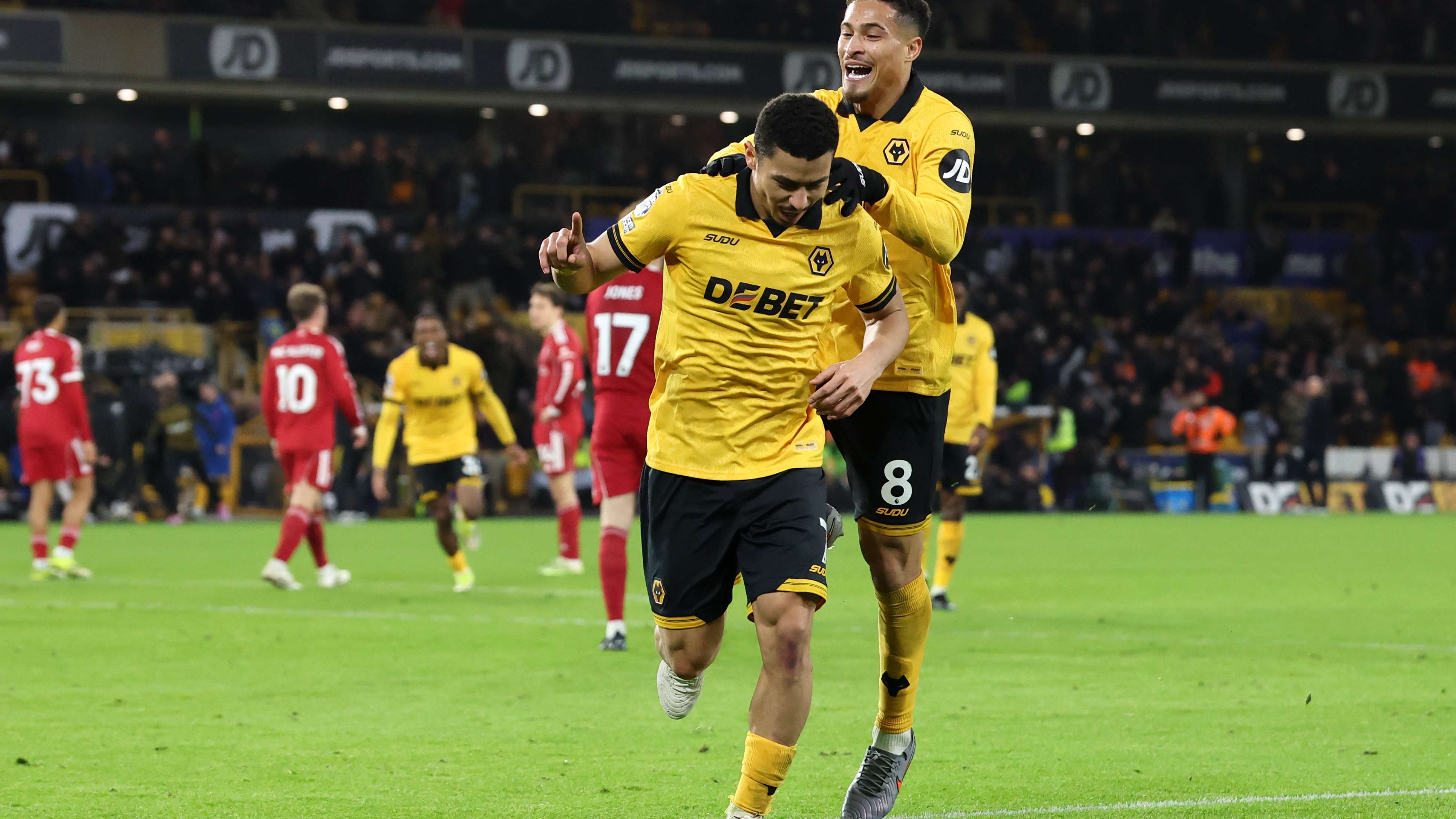 Wolverhampton Wanderers v Liverpool - Premier League