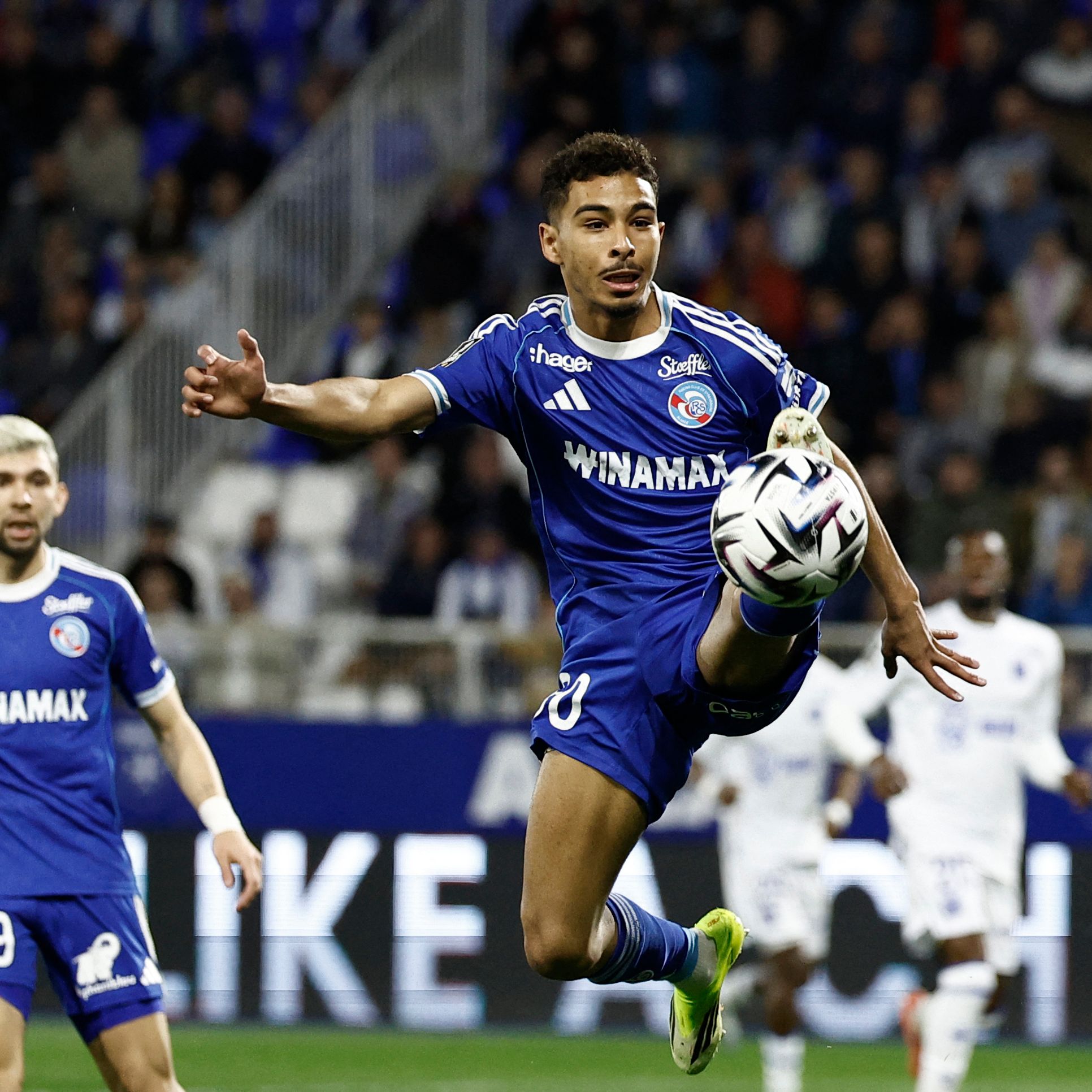 FBL-FRA-LIGUE1-AUXERRE-STRASBOURG