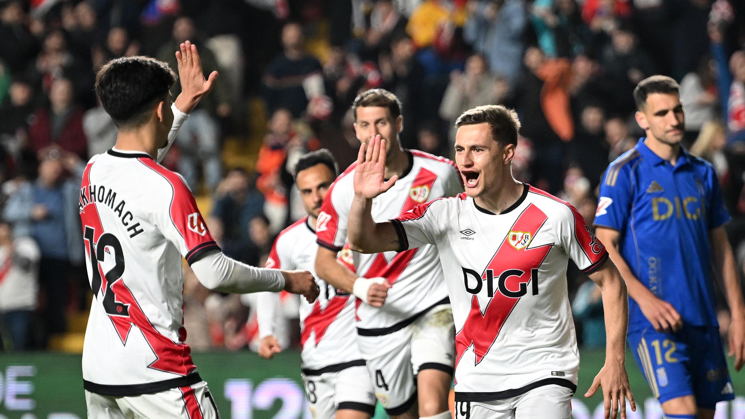 بالفيديو: بصمة مغربية رائعة في إحدى مباريات الليجا