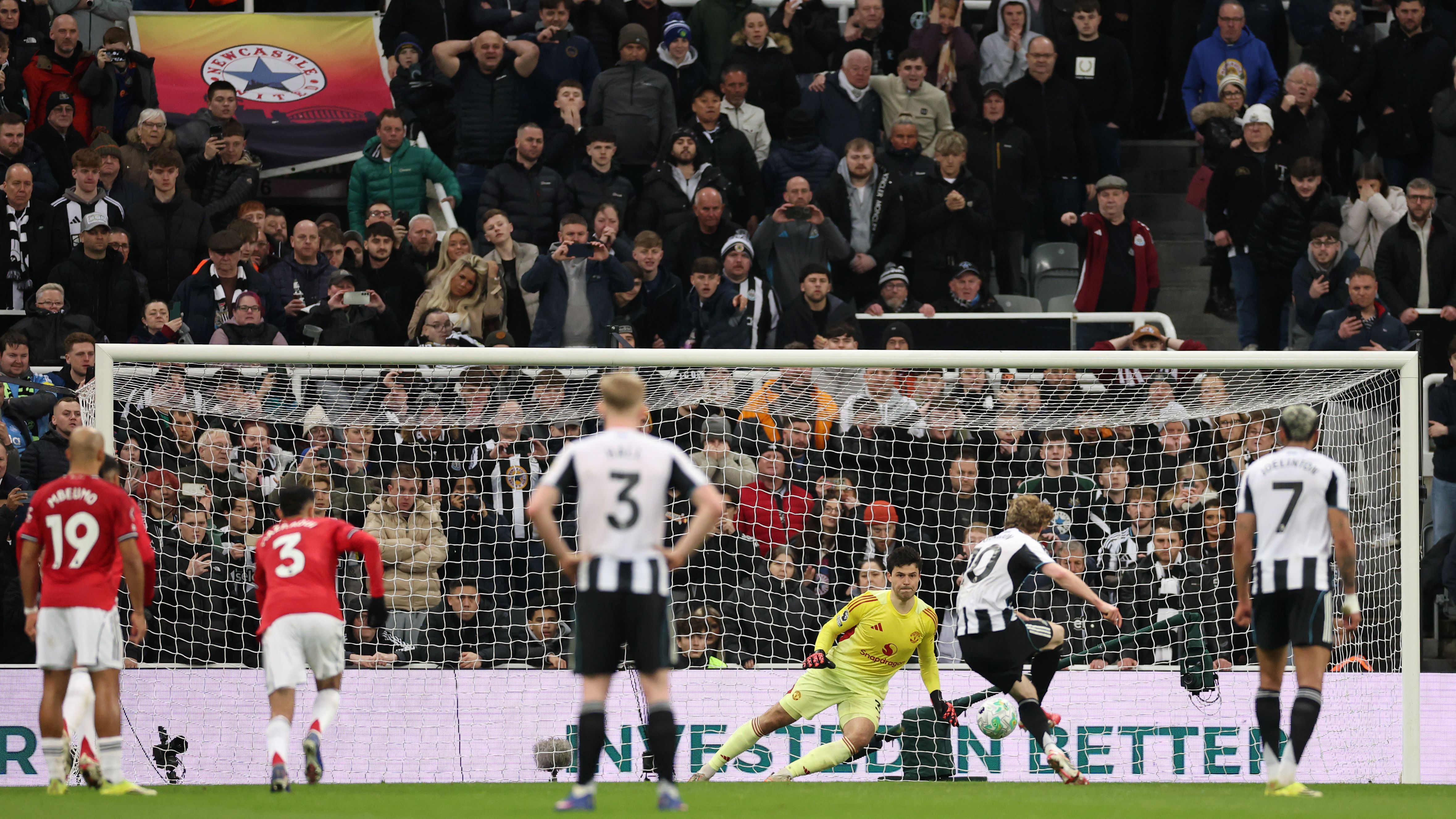 Newcastle United vs Manchester United 2-1 stoppage-time winner Getty Images
